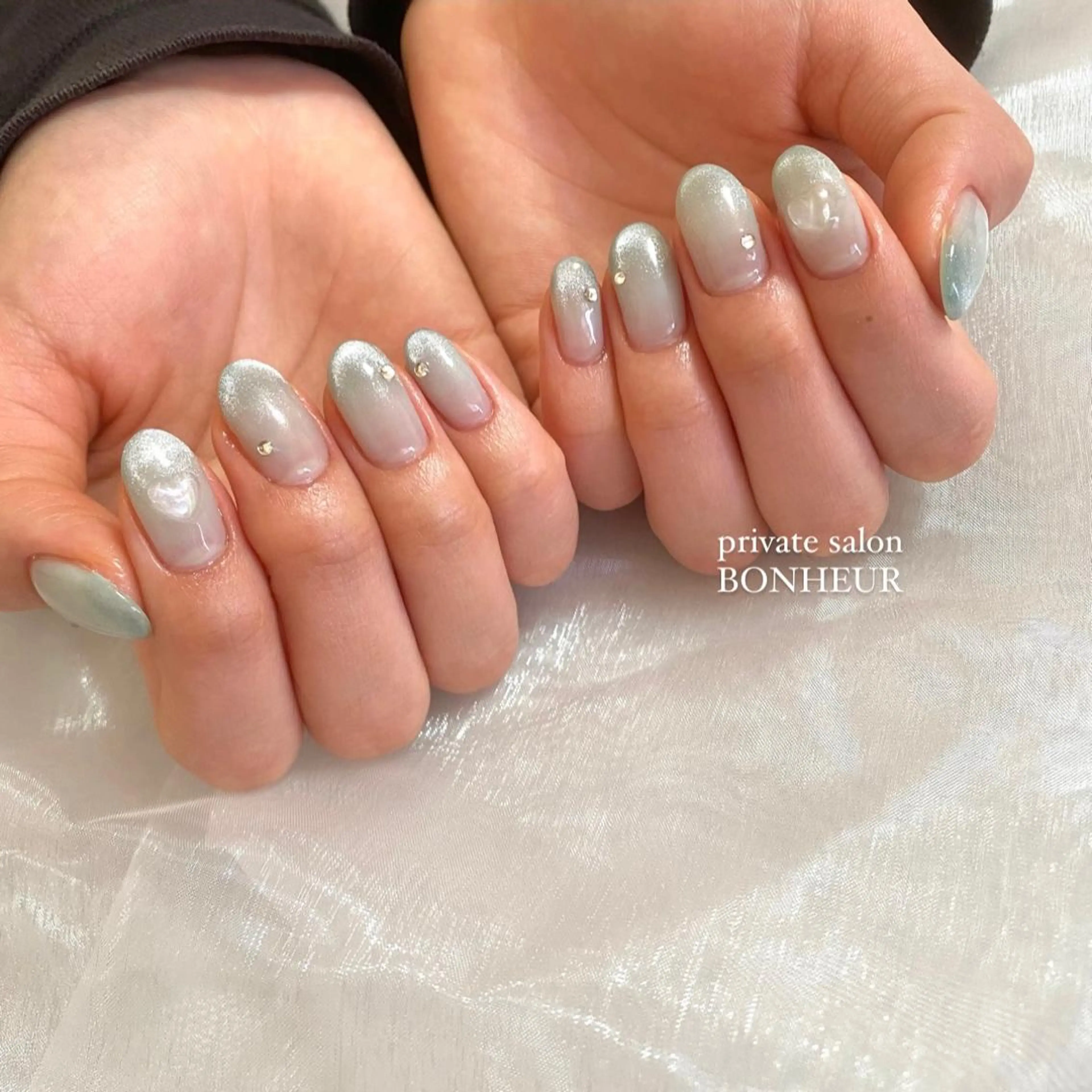 ネイル ハンドネイル BONHEUR Annaのネイルデザイン