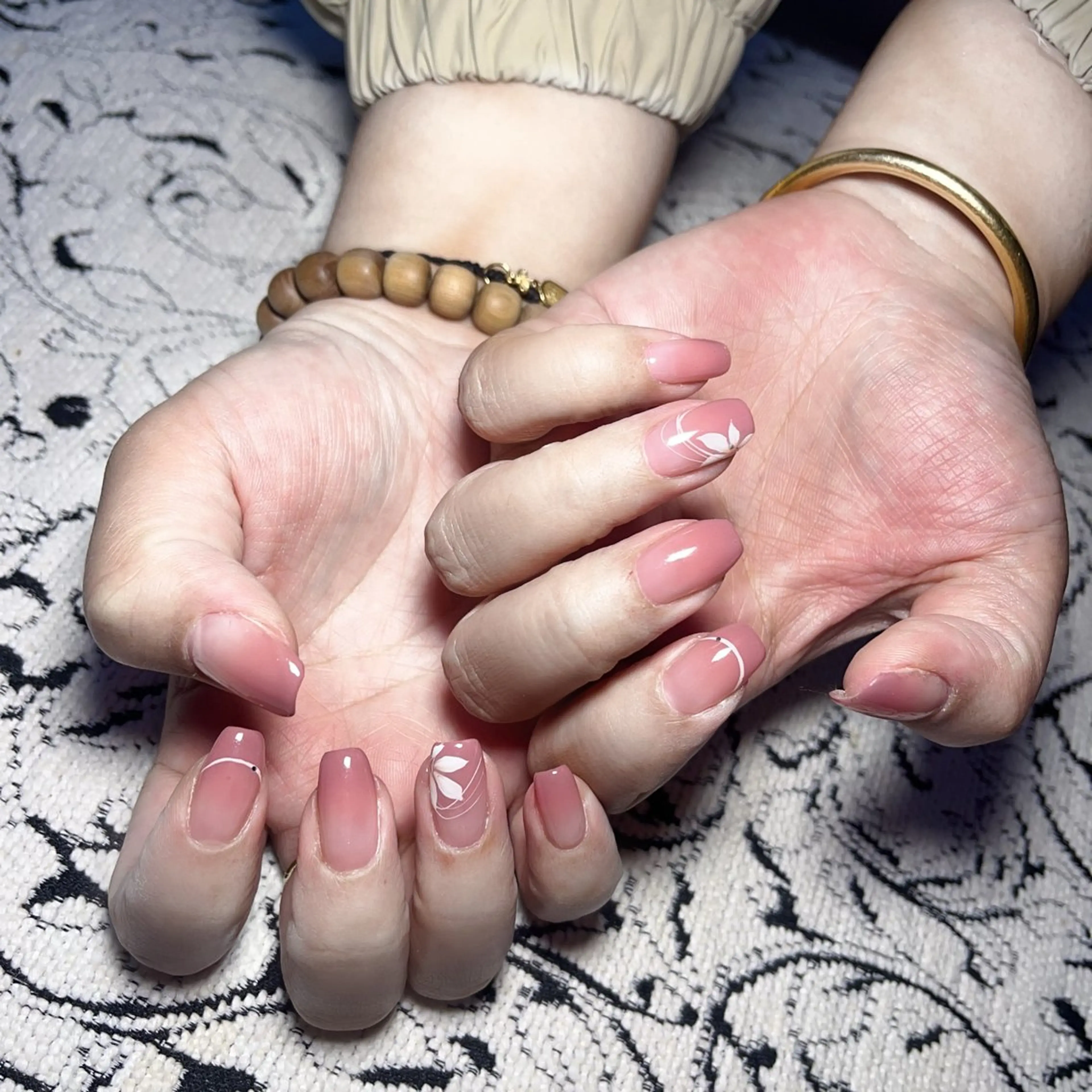 ネイル Fairyフェアリーネイルサロン所属・Nail Hibi サロンのネイルデザイン