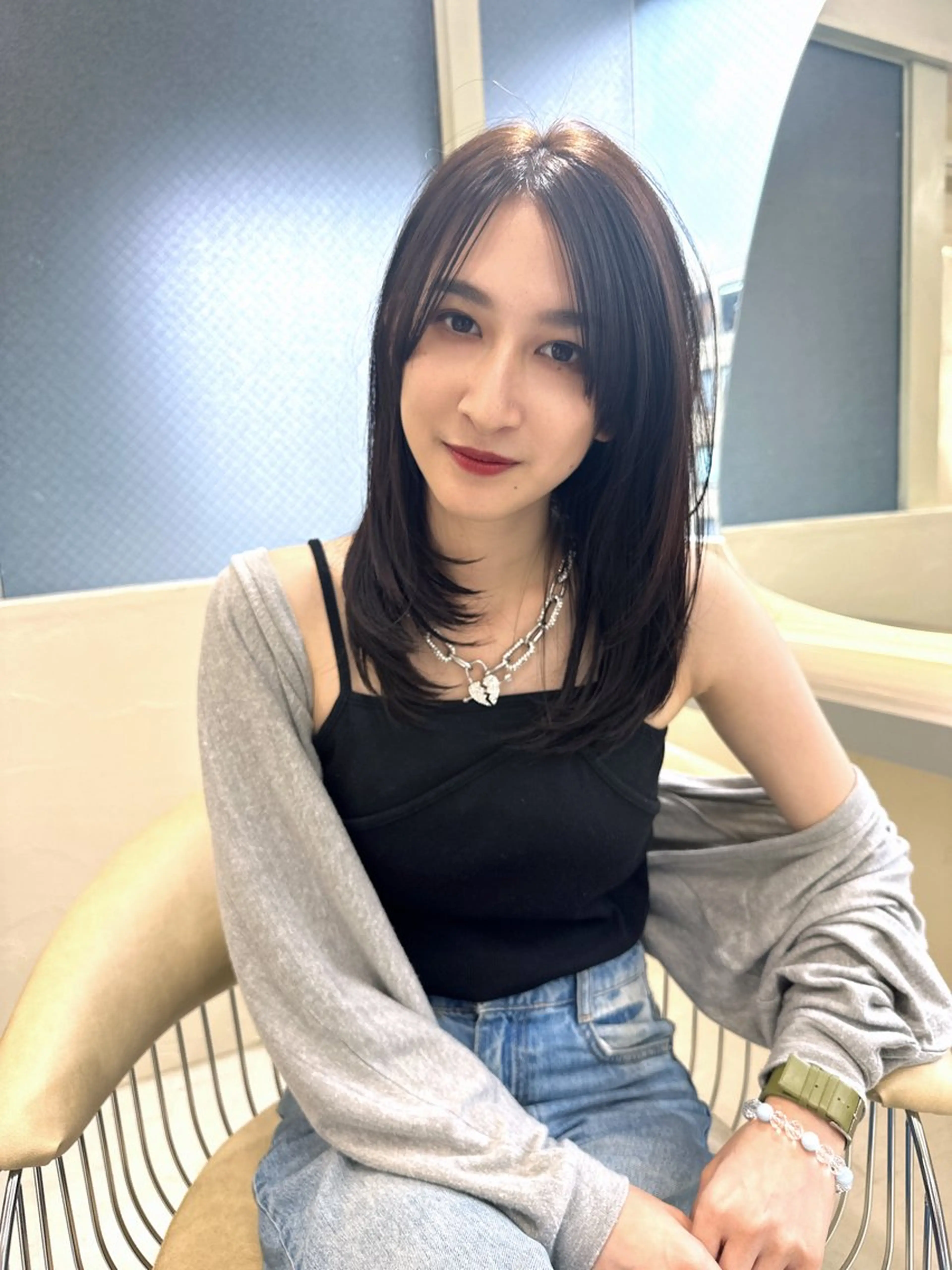 ロング カラー カット センターパート/ 暖色カラーayuのヘアスタイル