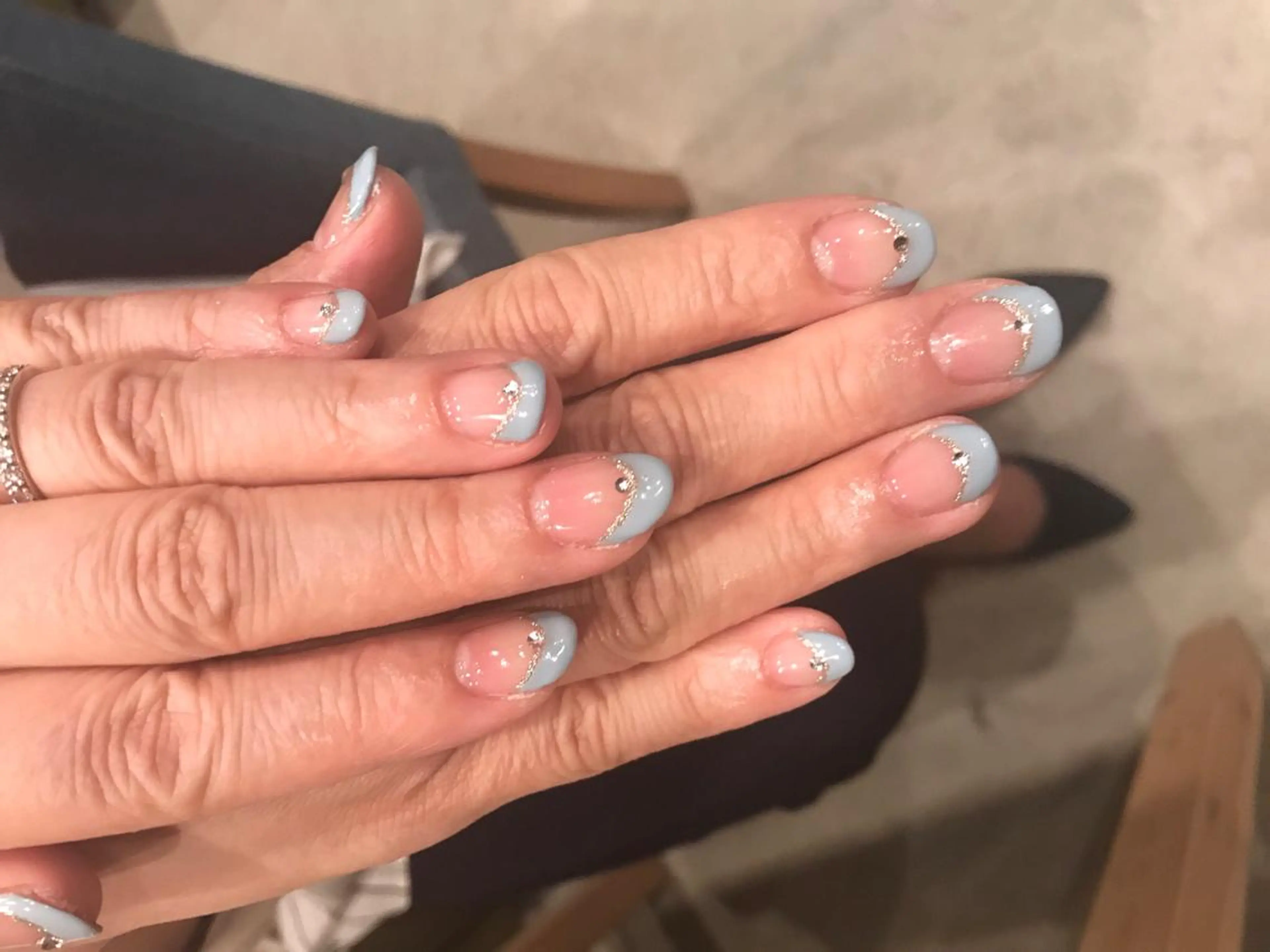 ネイル ブルー フレンチネイル nico.nico.mark NAIL所属・小林 梓のエステ・リラクイメージ