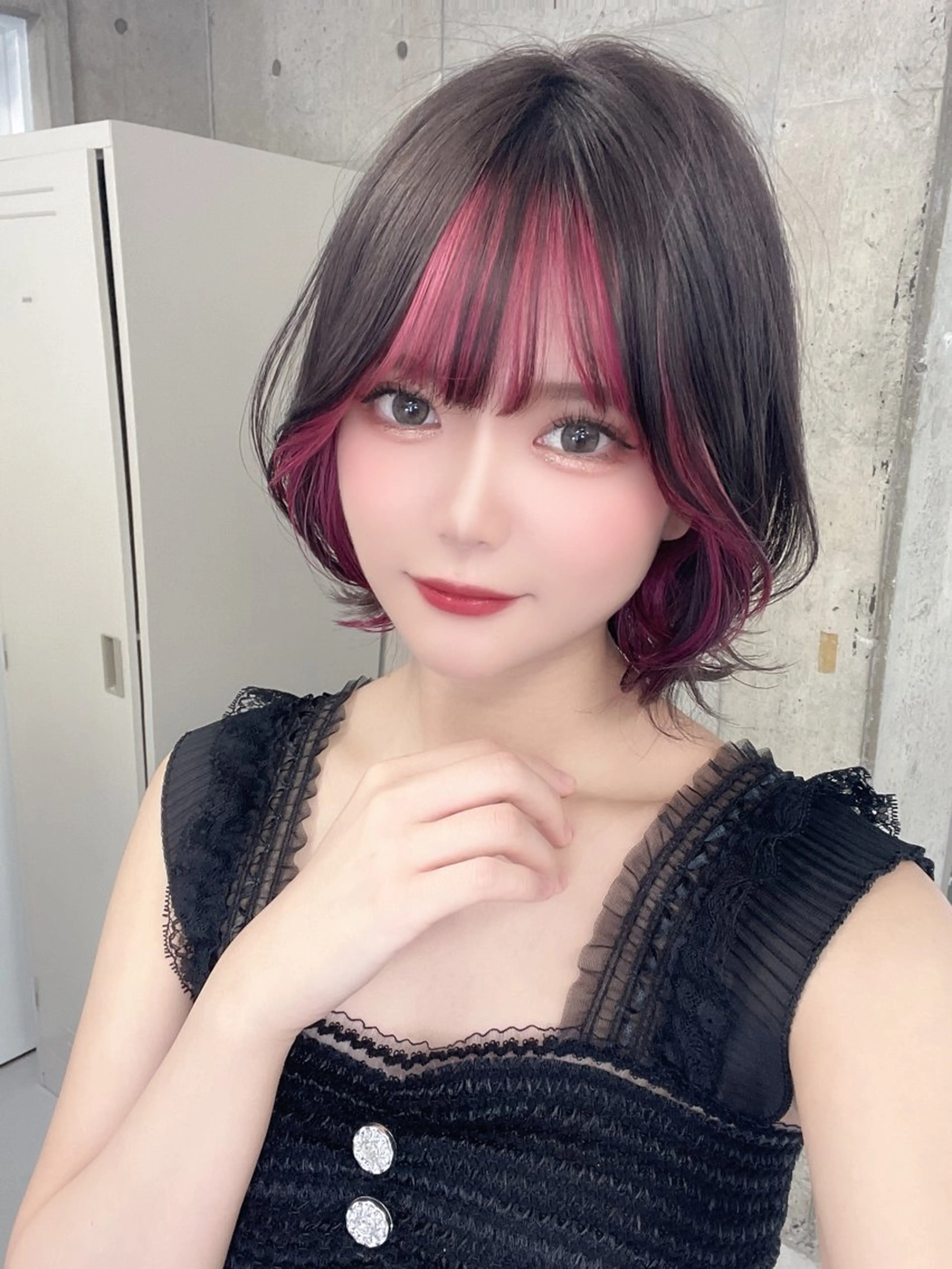 ミディアム ミストバング 🌷透明感カラー🌷 内田零菜のヘアスタイル