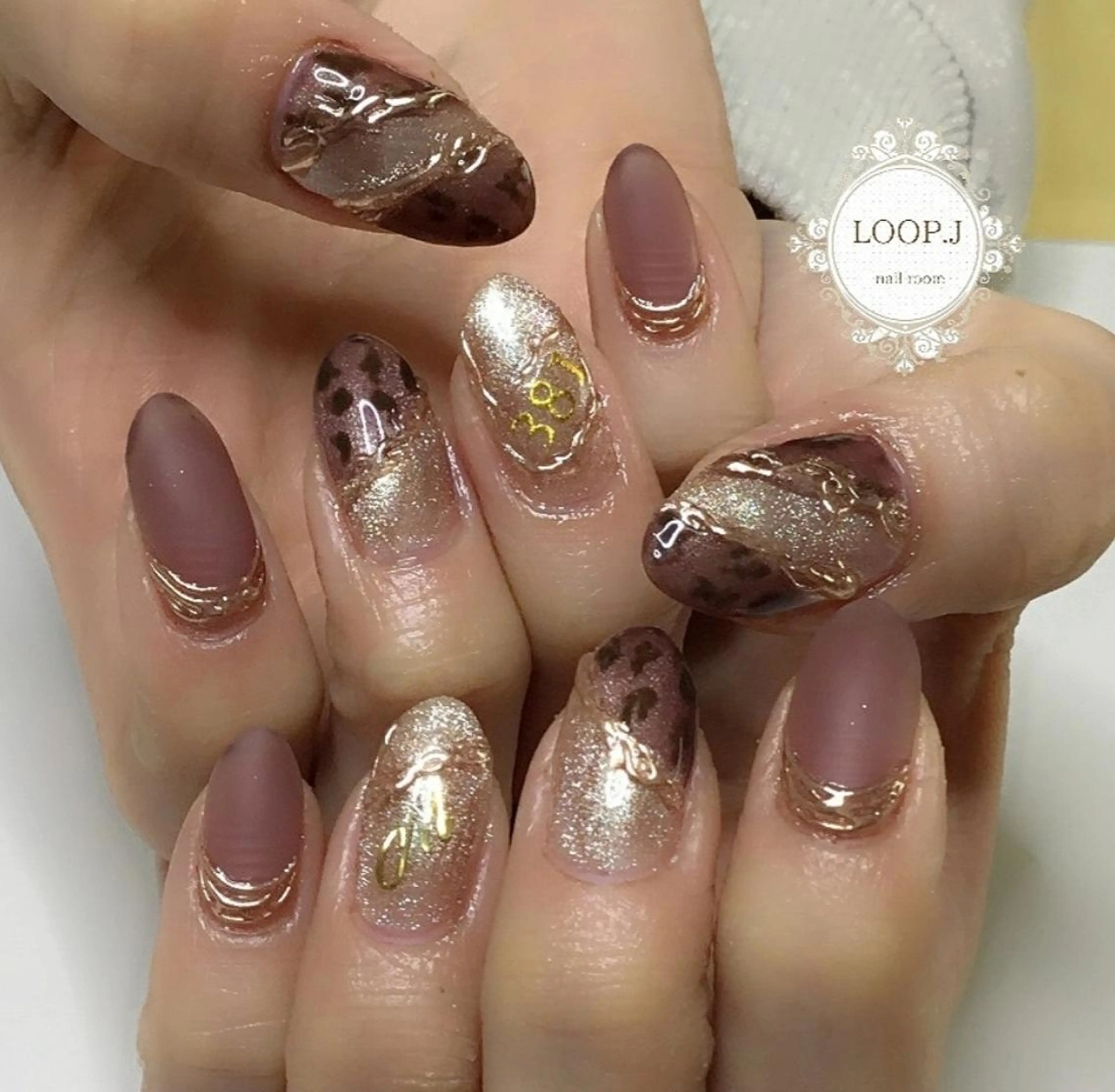 ネイル ハンドネイル おおくぼ めぐみのネイルデザイン