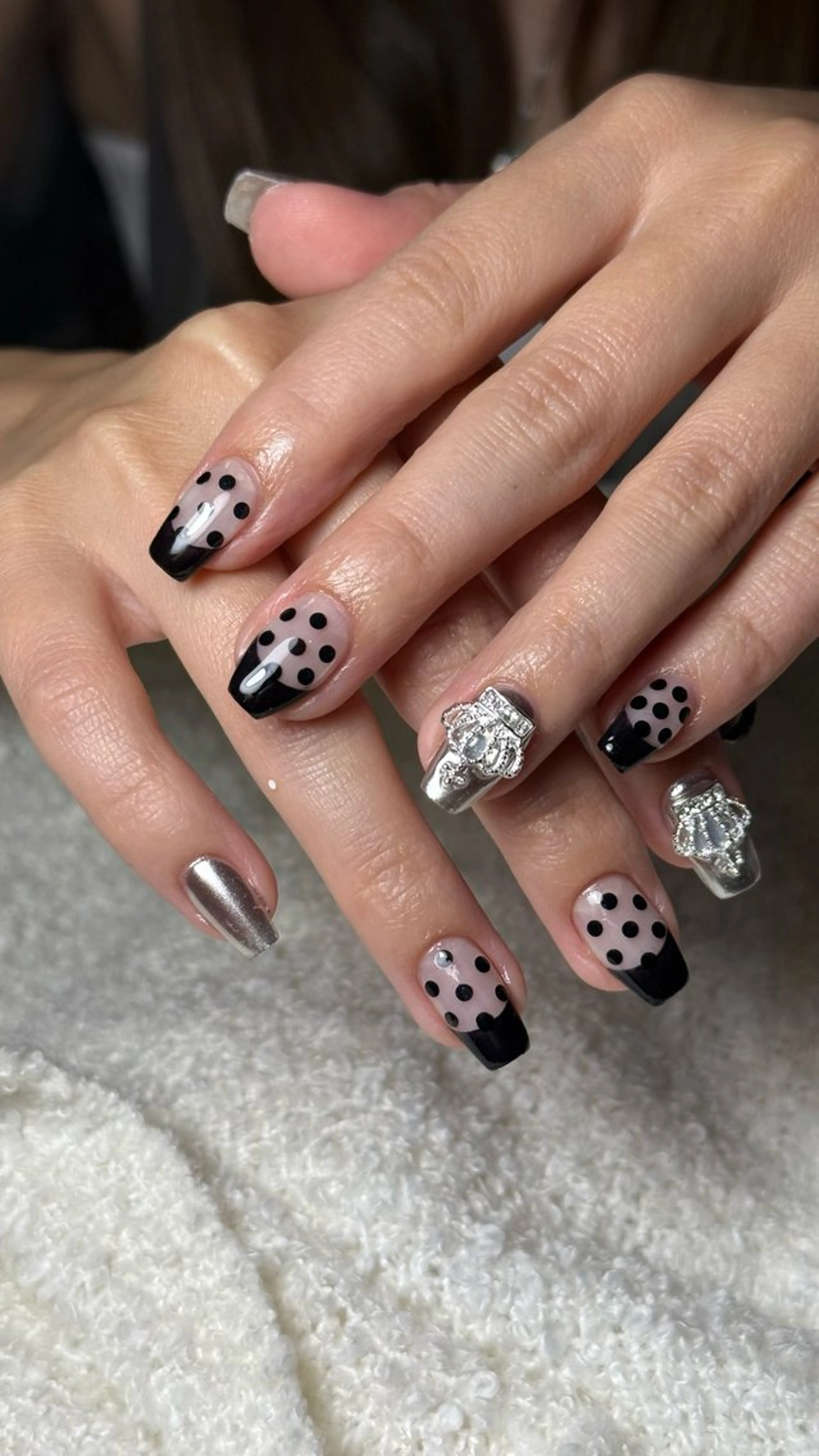 ネイル s sachiのネイルデザイン