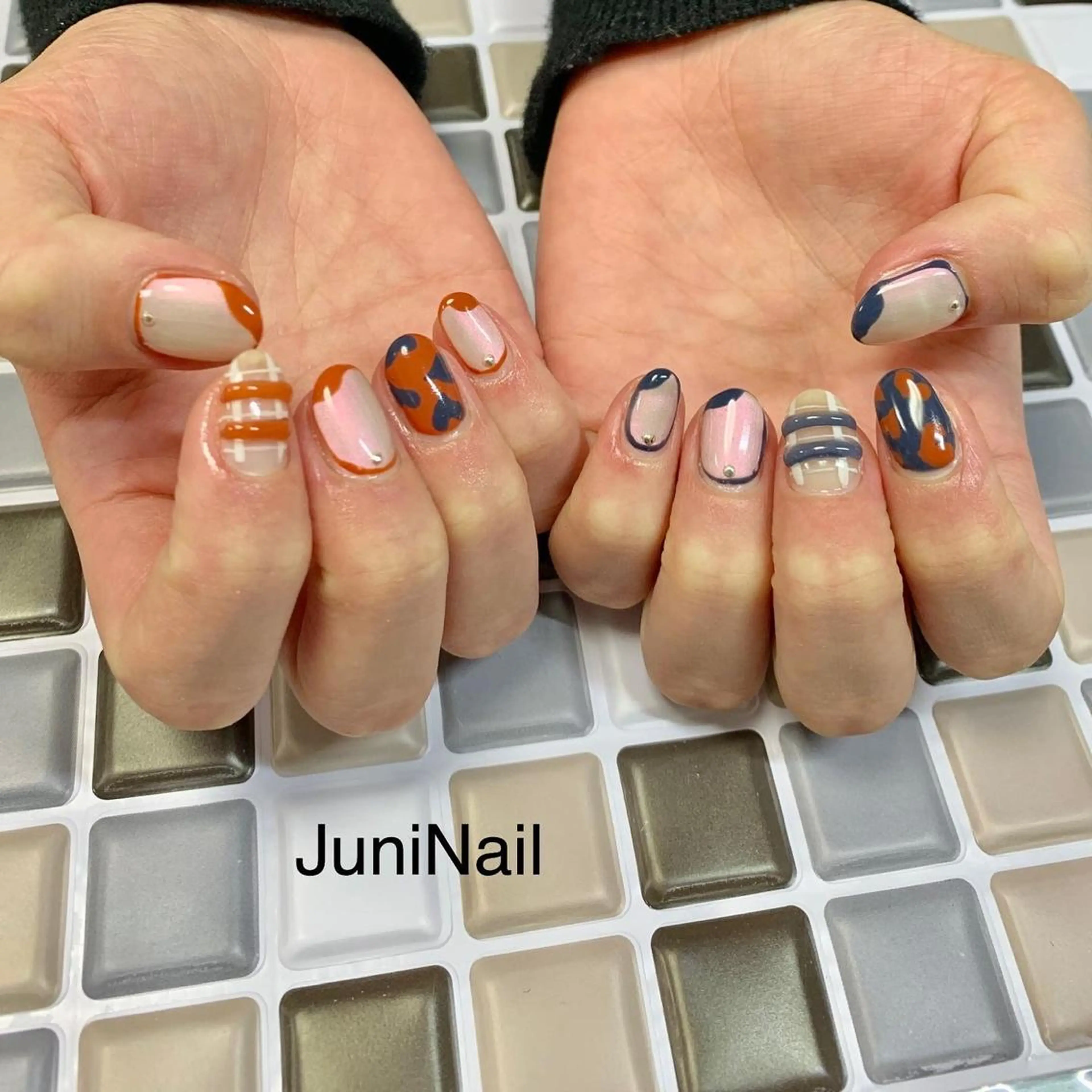 ネイル オーロラネイル クリアネイル 成人式 フラッシュネイル フレンチネイル ハンドネイル JuniNail 주니네일🇰🇷suのネイルデザイン