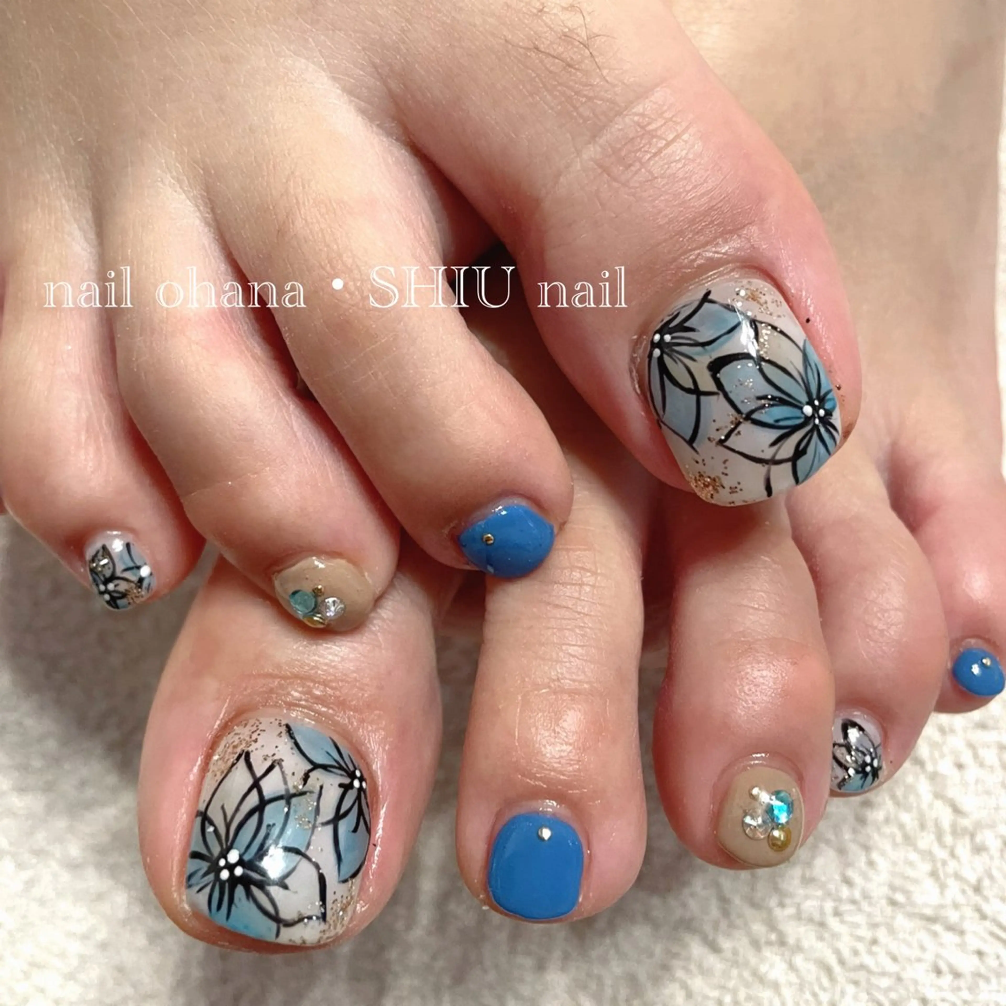 ネイル 那覇🏝️台湾人 ネイリストSHIUのネイルデザイン