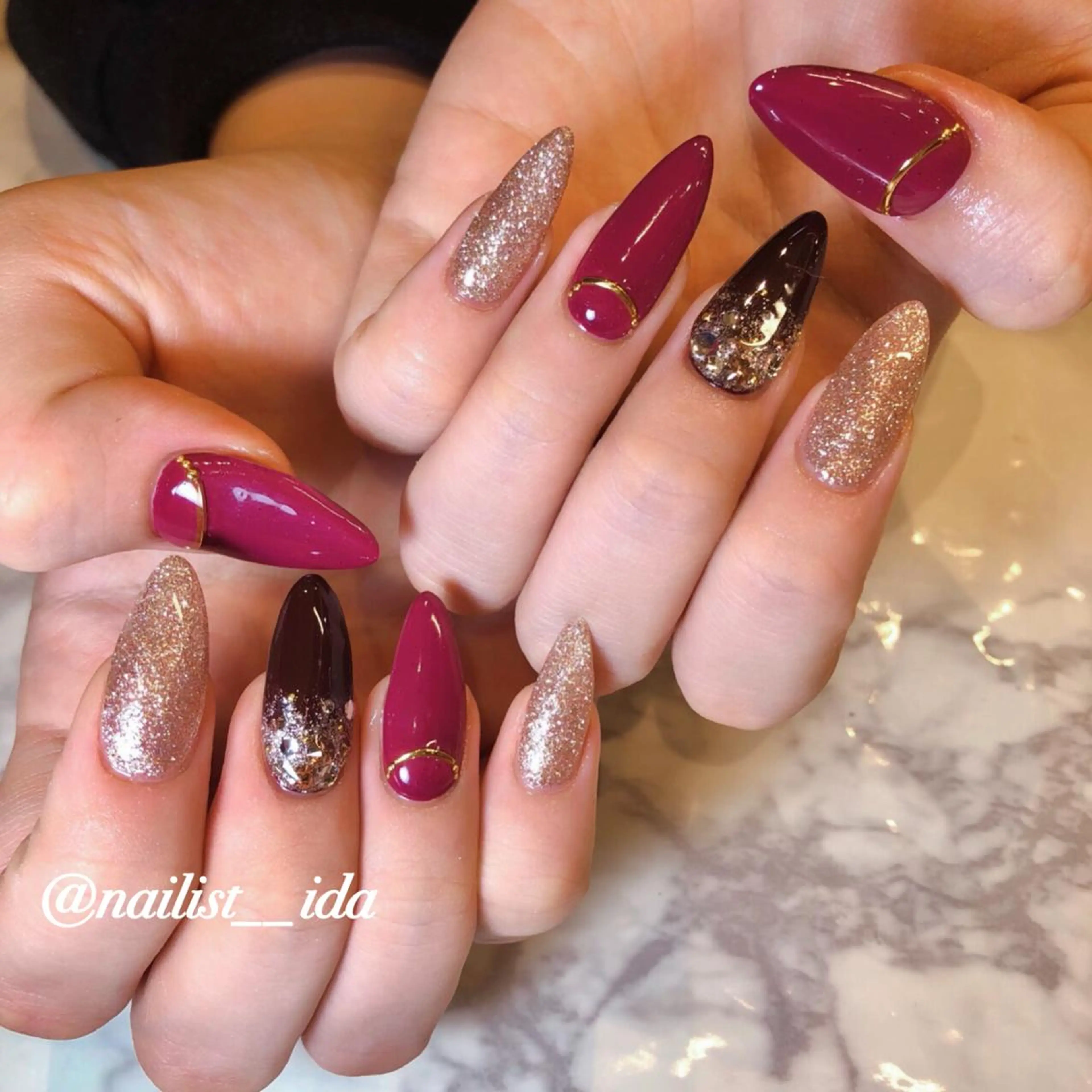 ネイル ワンカラーネイル Arowa 伊田のネイルデザイン