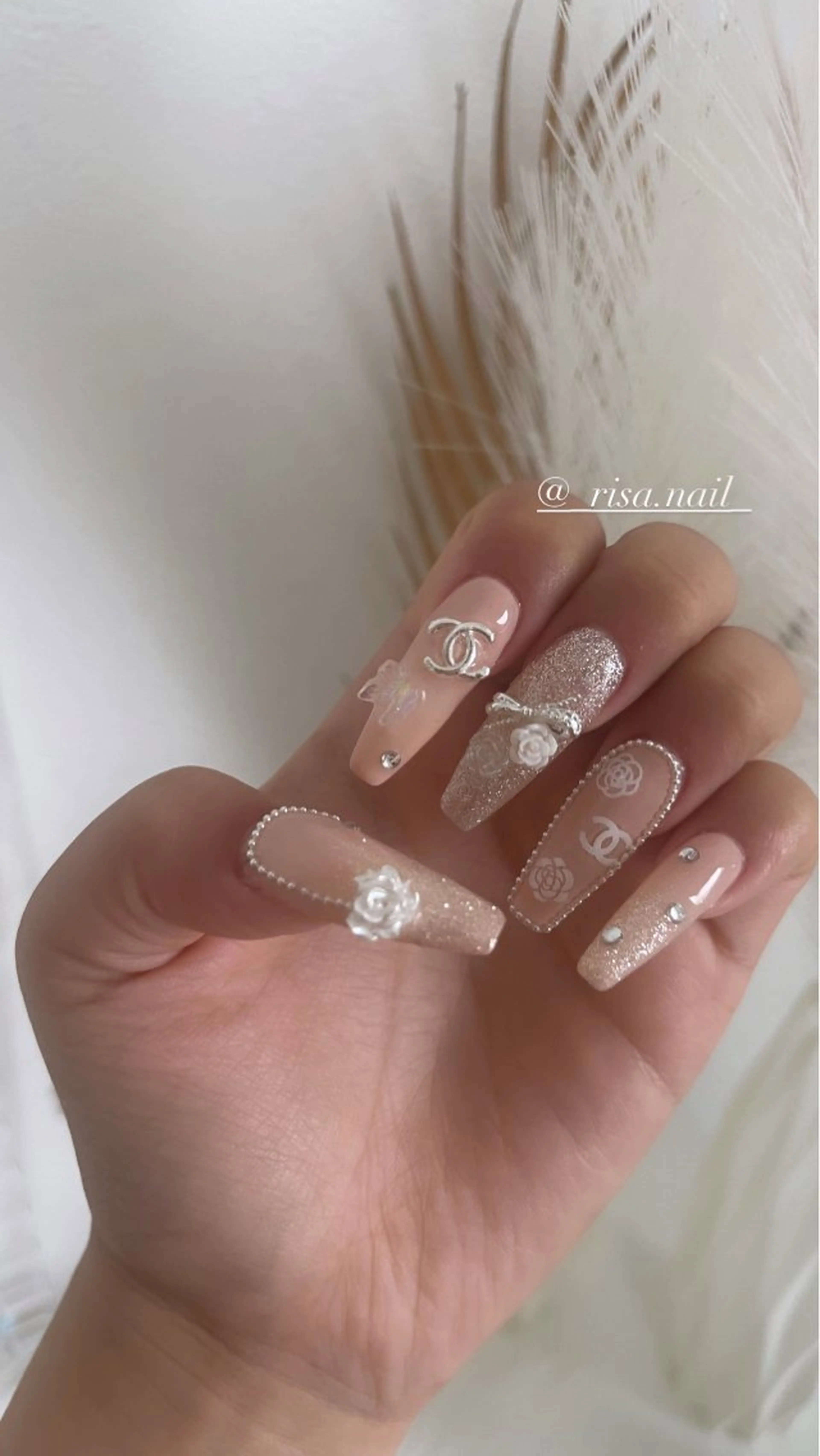 ネイル ハンドネイル 🅁nail🪞✨ risa🎀のネイルデザイン