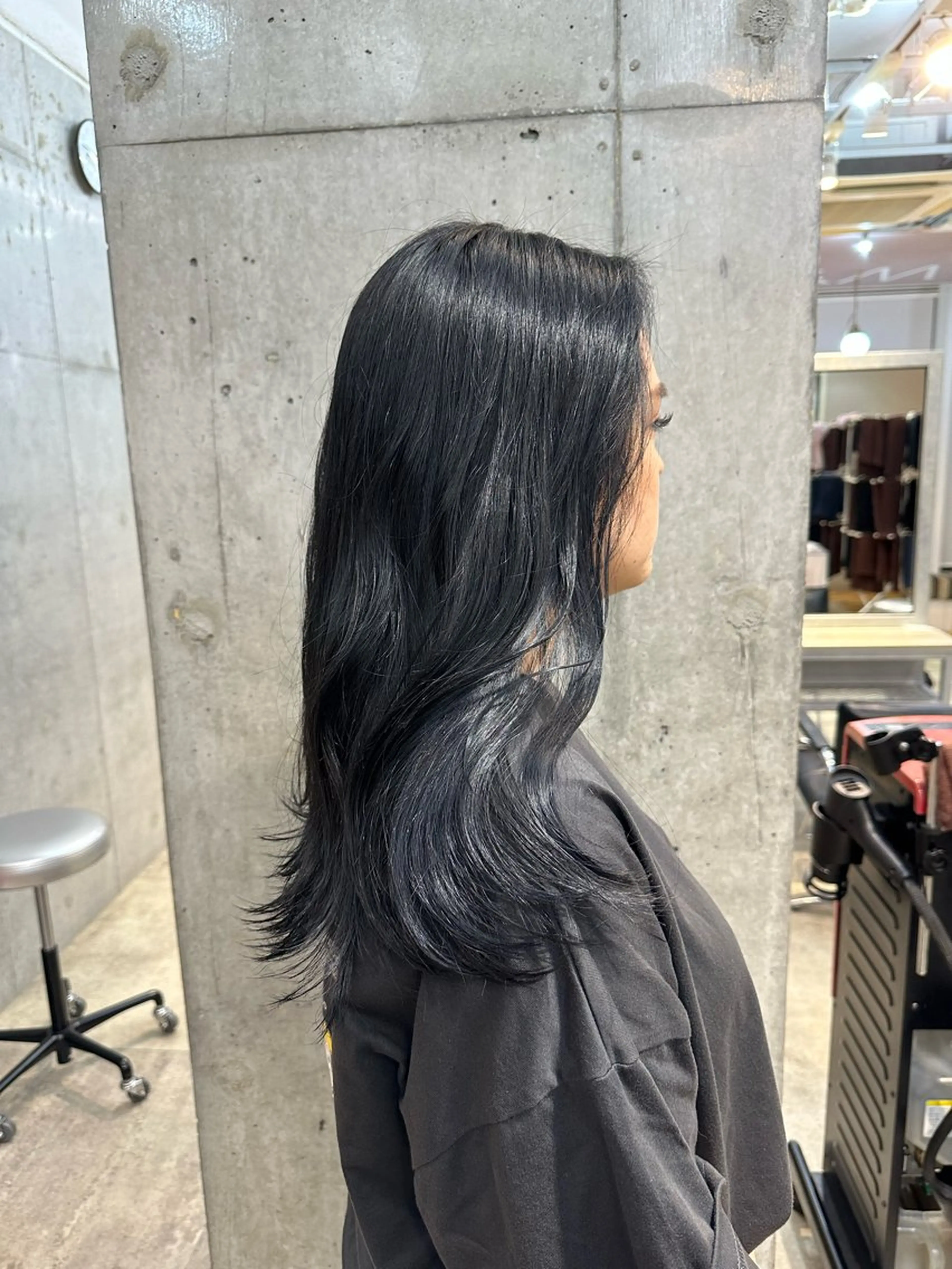 ミディアム カラー 透明感カラー OLSEN D.B.A BALLOON HAIR所属・さとう あやかのヘアスタイル