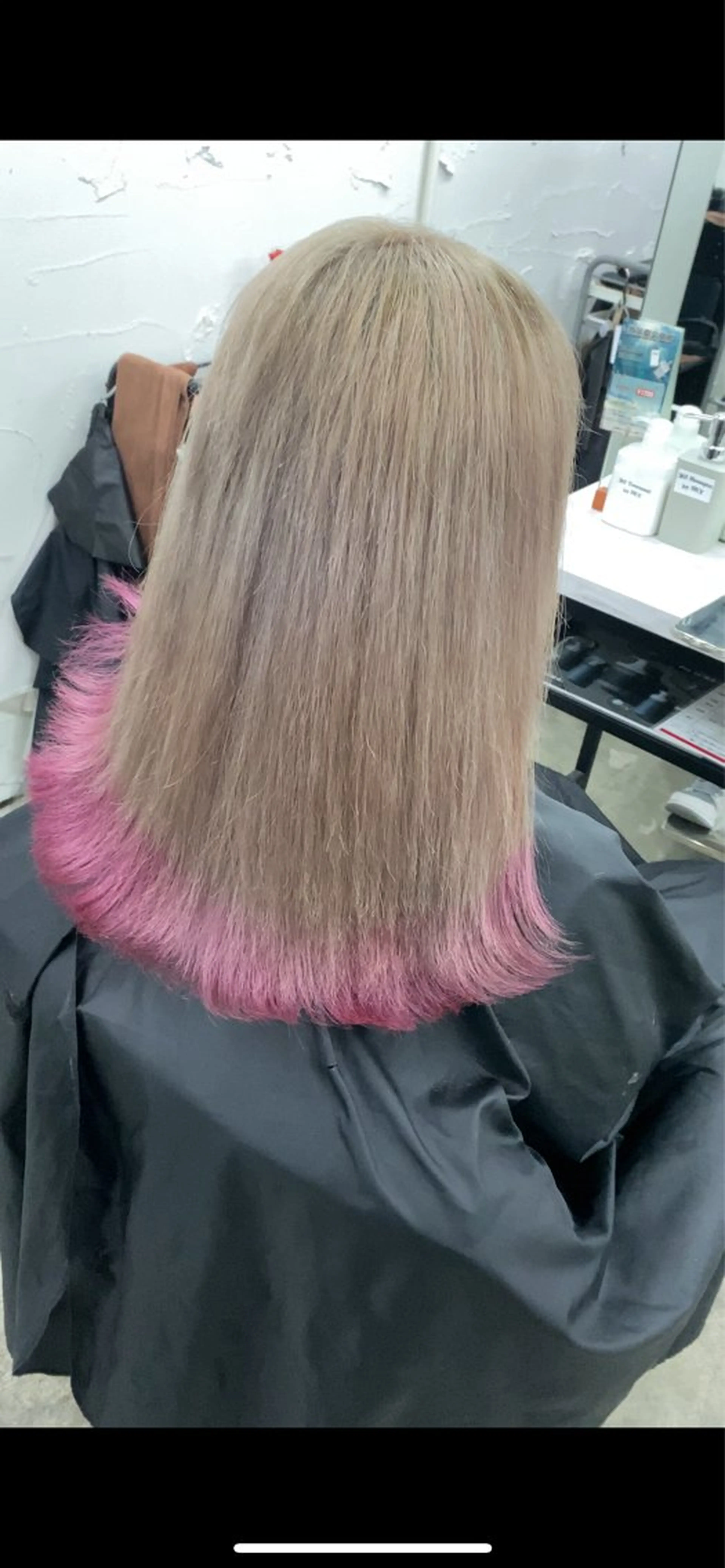 セミロング ere 代々木公園所属・みほ/ニュアンス/ モード/艶カラーのヘアスタイル