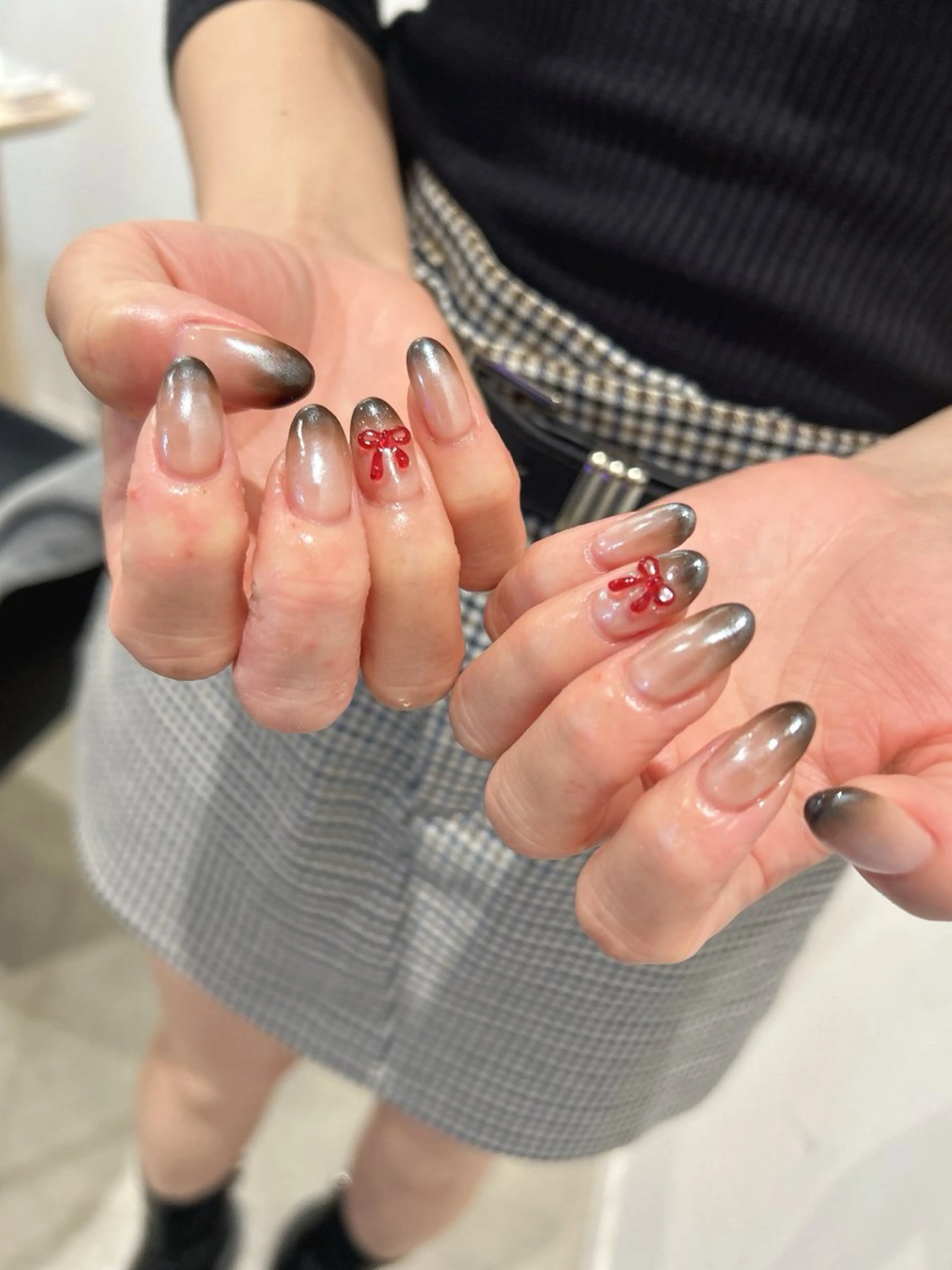 ネイル ハンドネイル フットネイル tote. sumileのネイルデザイン