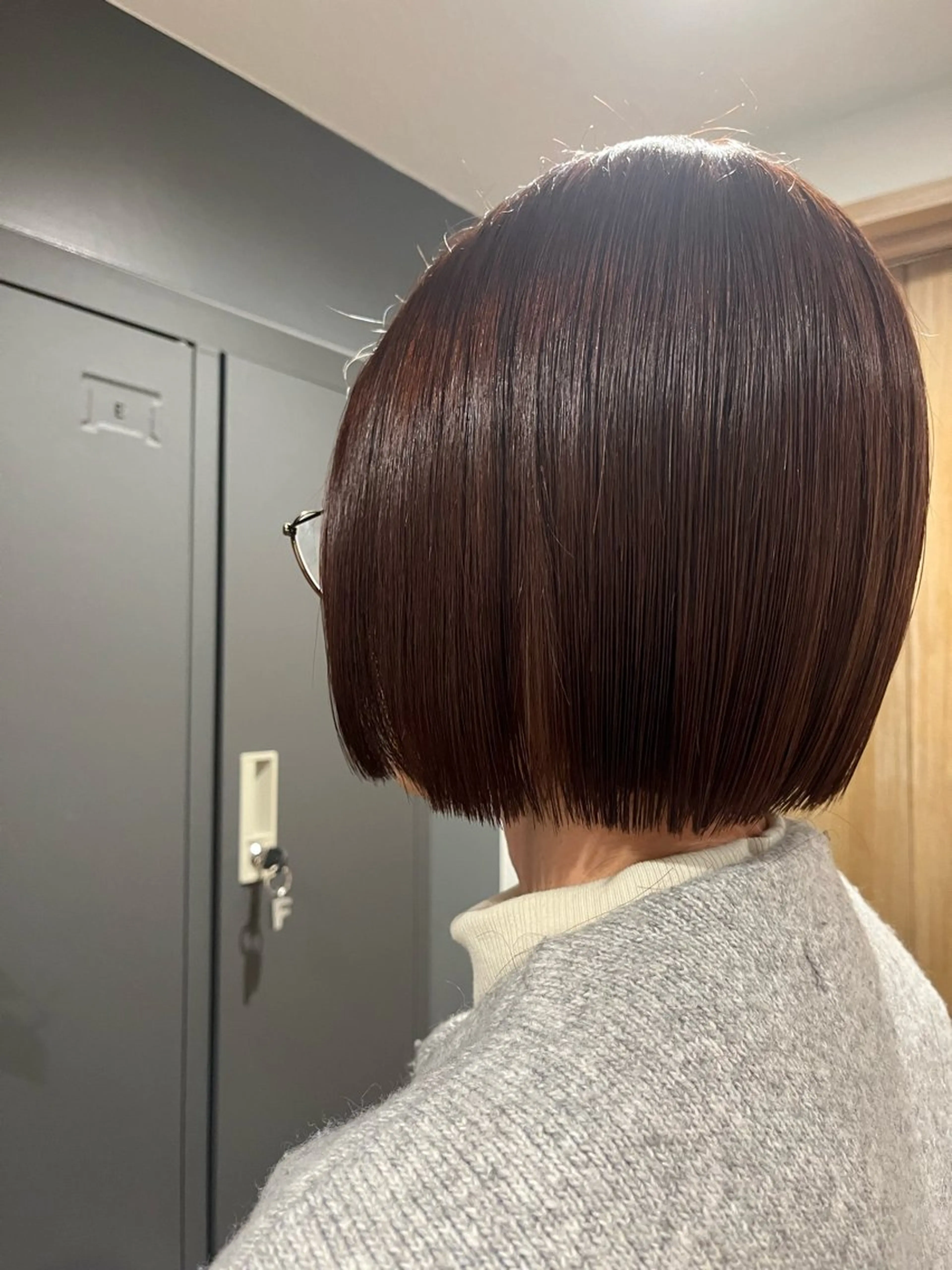 ショート ボブ Eleanor  SPA&treatment 新宿所属・眞木 翔太⭕のヘアスタイル