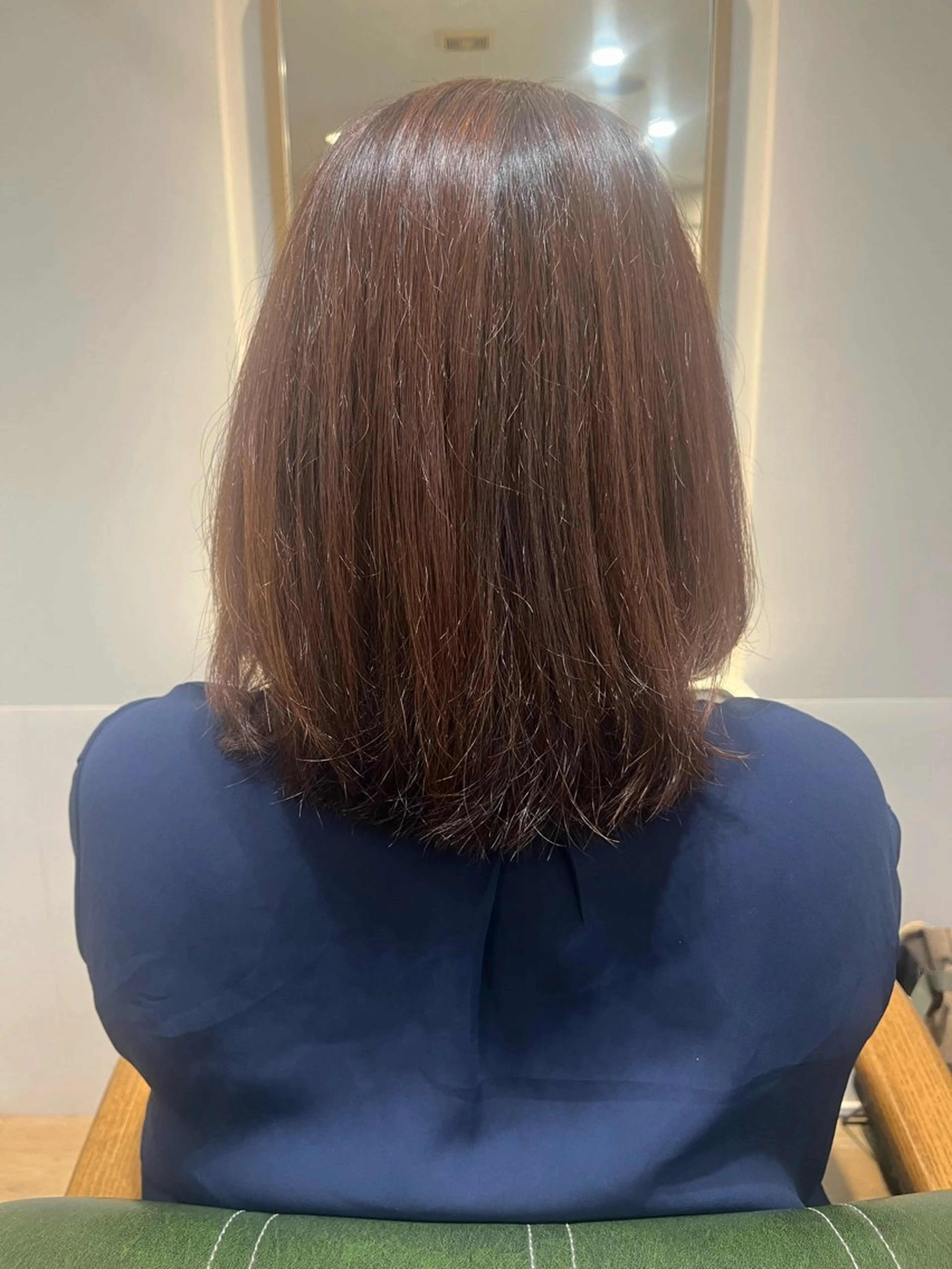 ロング 小鴨 美佳のヘアスタイル