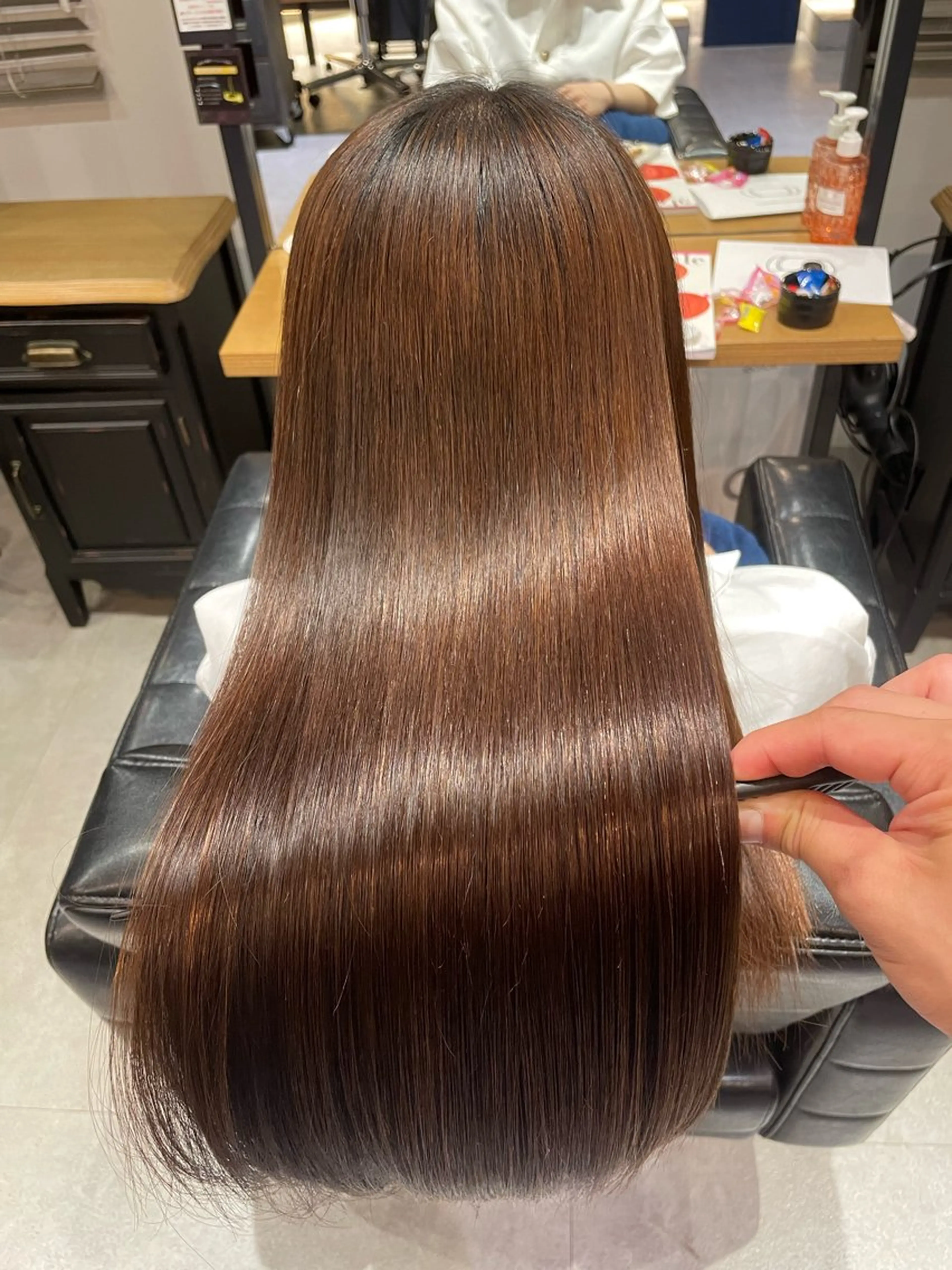 ロング 髪質改善 縮毛矯正 トリートメント 酸熱トリートメント トリートメント 髪質改善ヘアエステサロンLIFE所属・🌈髪質改善専門🌈 神田 達也のヘアスタイル