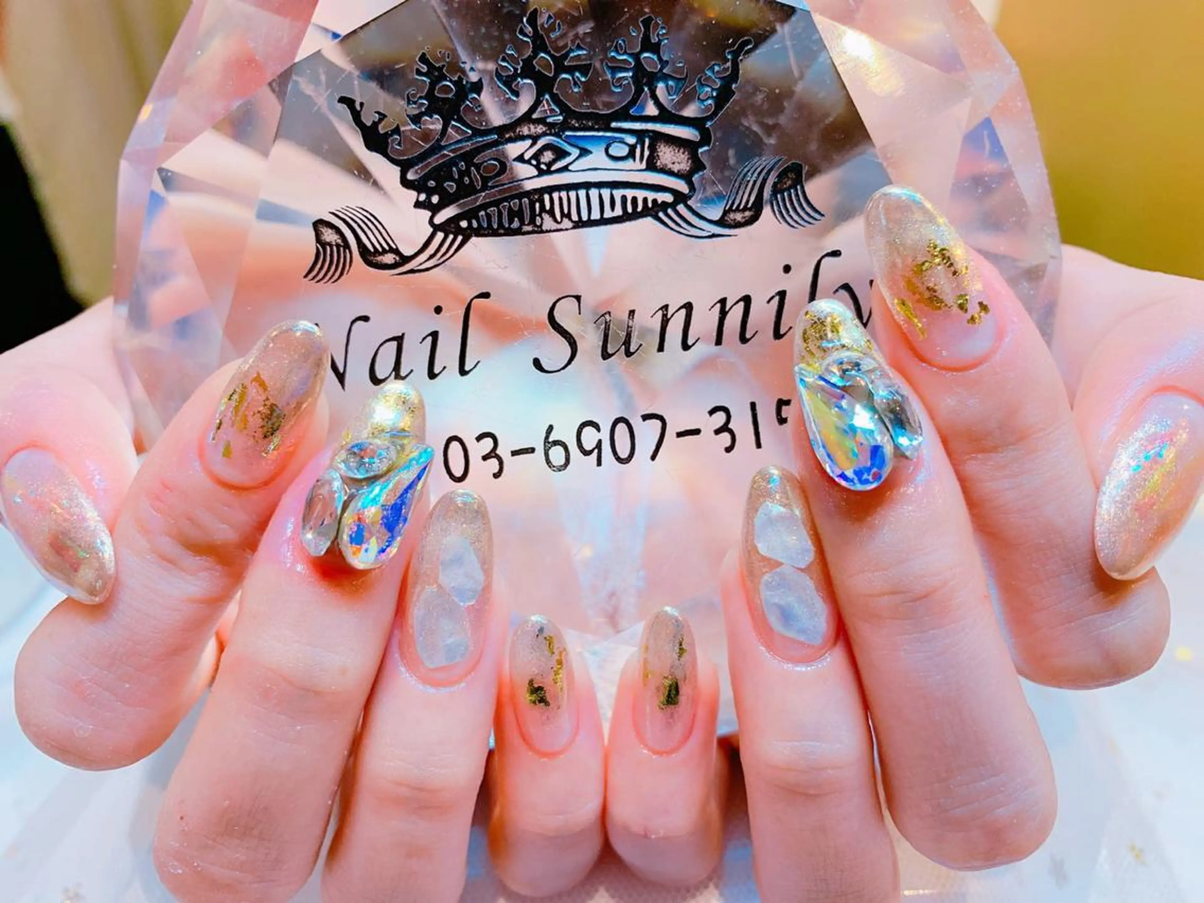 ネイル ストーンネイル リン リンのネイルデザイン