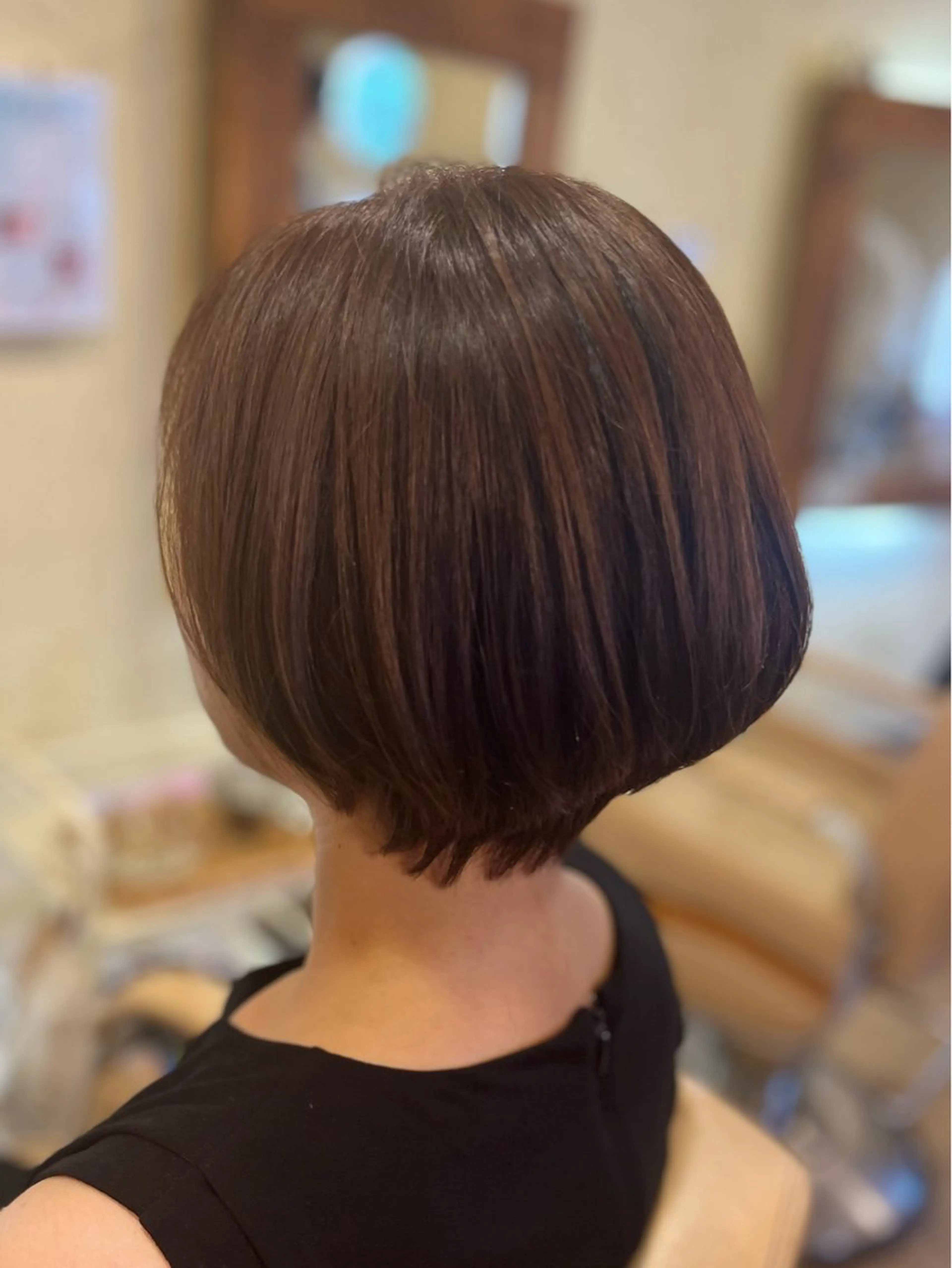 ショート カット ヘアカラー トリートメント 柘植 雅大のヘアスタイル
