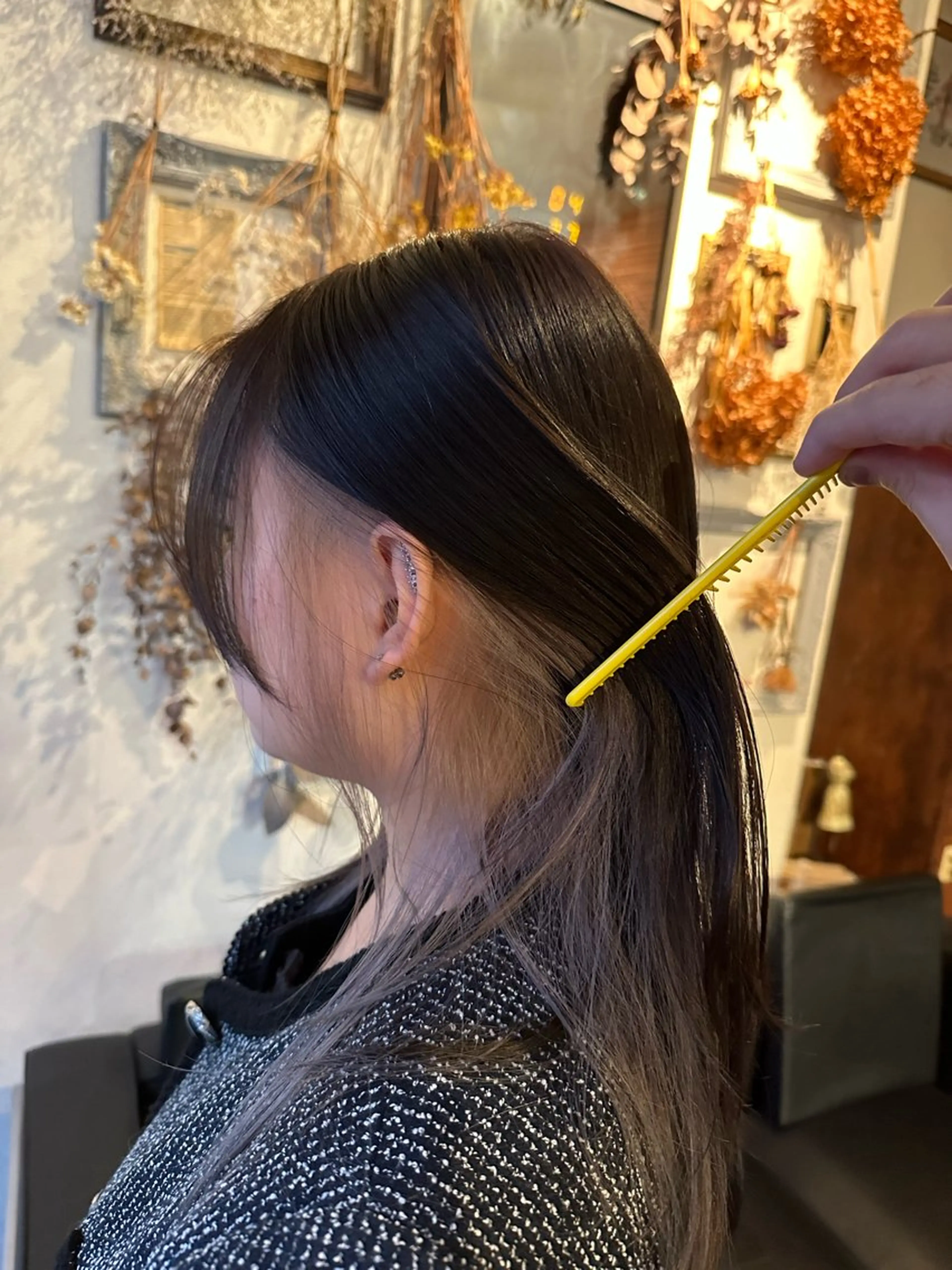 ロング カラー ブリーチ ヘアカラー インナーカラー指名 No.1菊池柊真のヘアスタイル