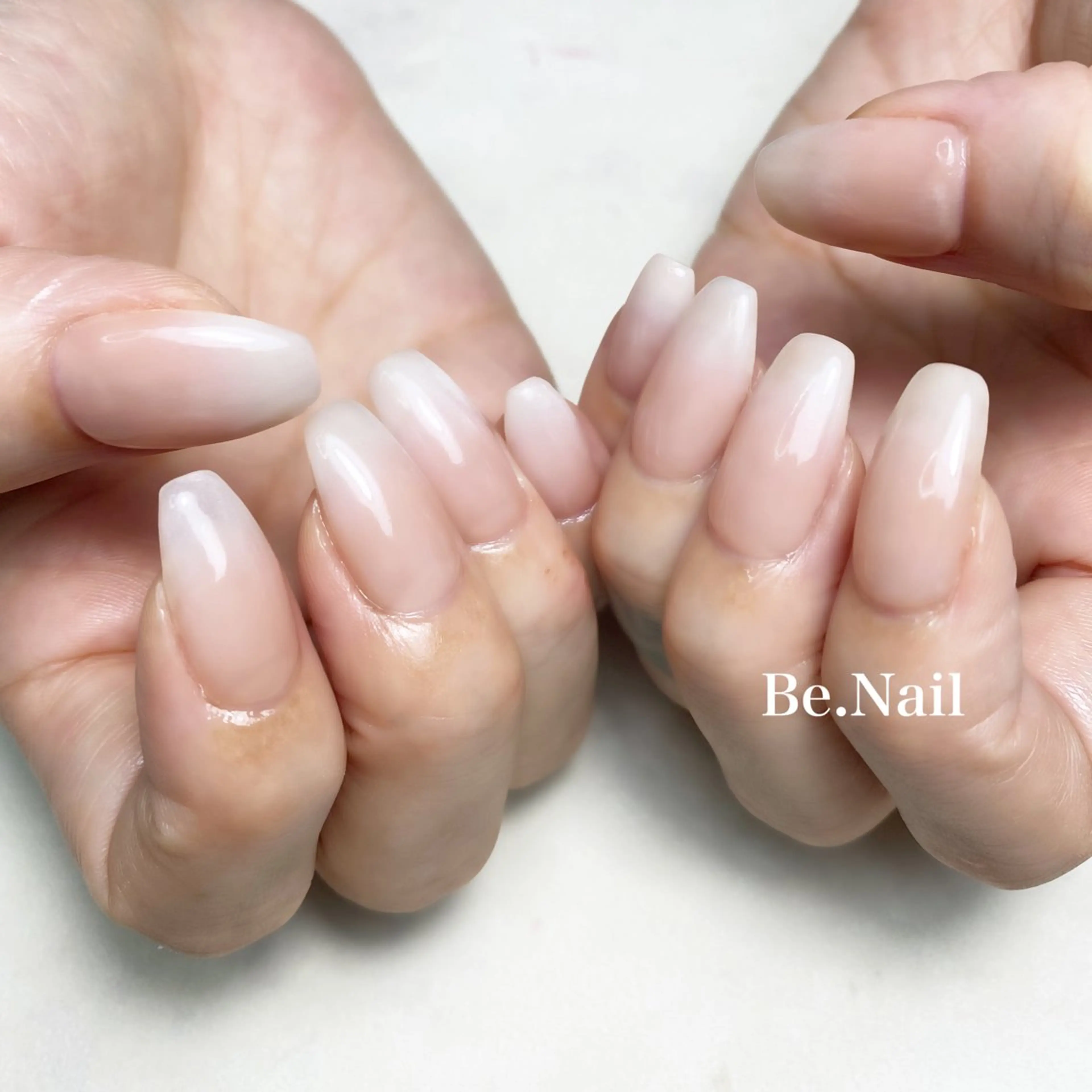 ネイル ジェルネイル グラデーション シンプルネイル Be. Nailのネイルデザイン
