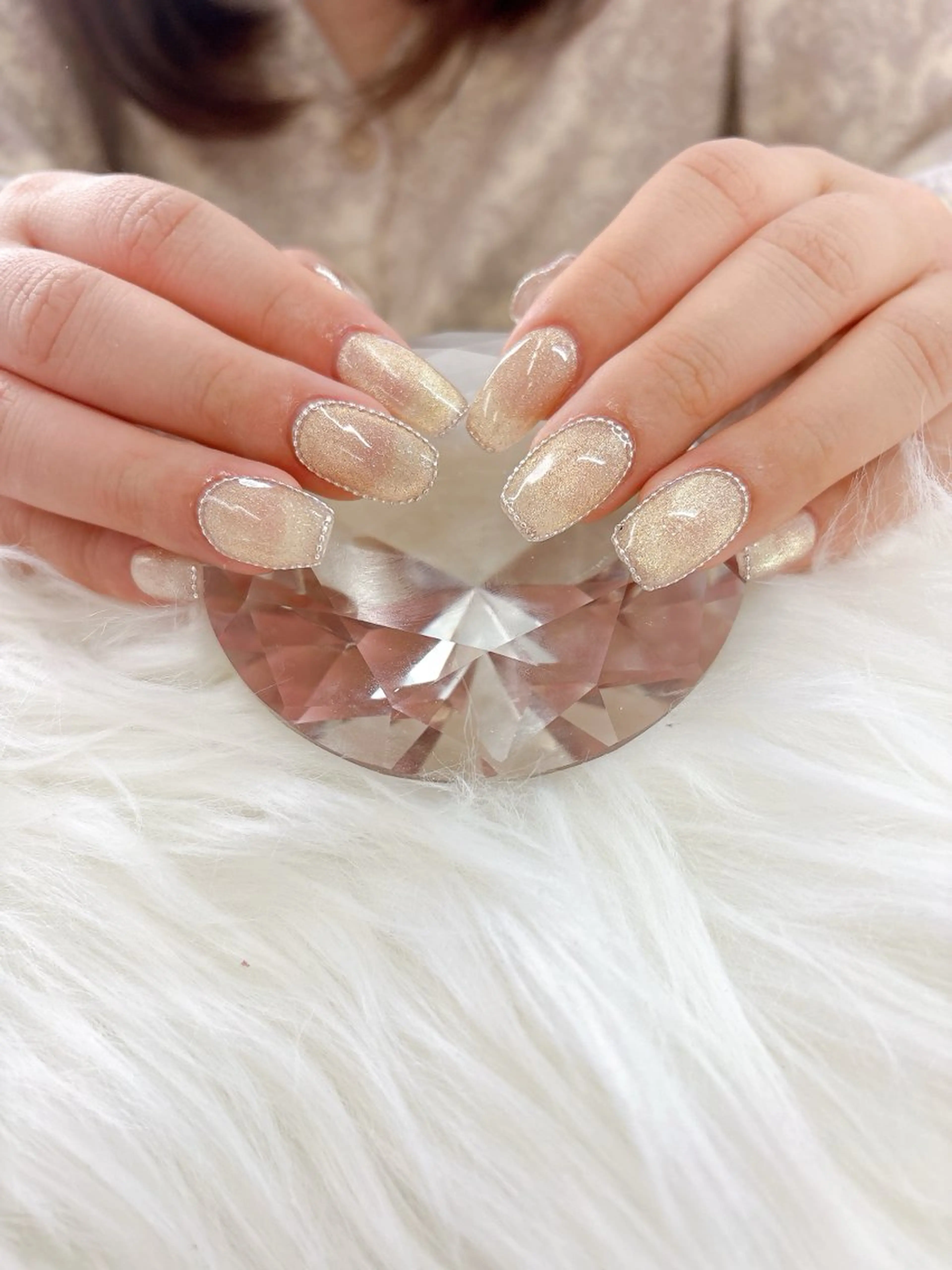 ネイル オーロラネイル フレンチネイル ジェルネイル 韓国ネイル マグネットネイル ハンドネイル Basic 川越のネイルデザイン