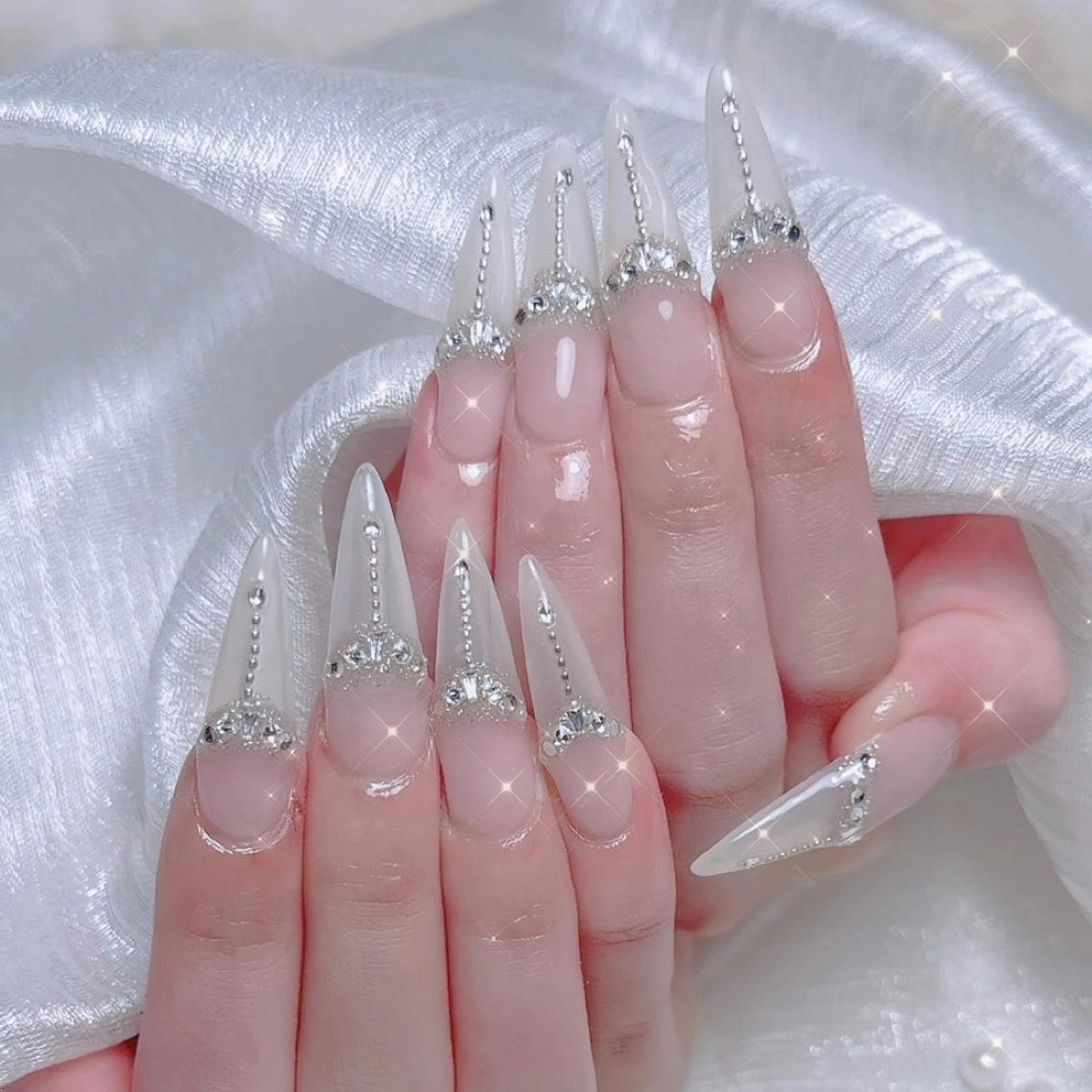 ネイル queens nailsalonのネイルデザイン