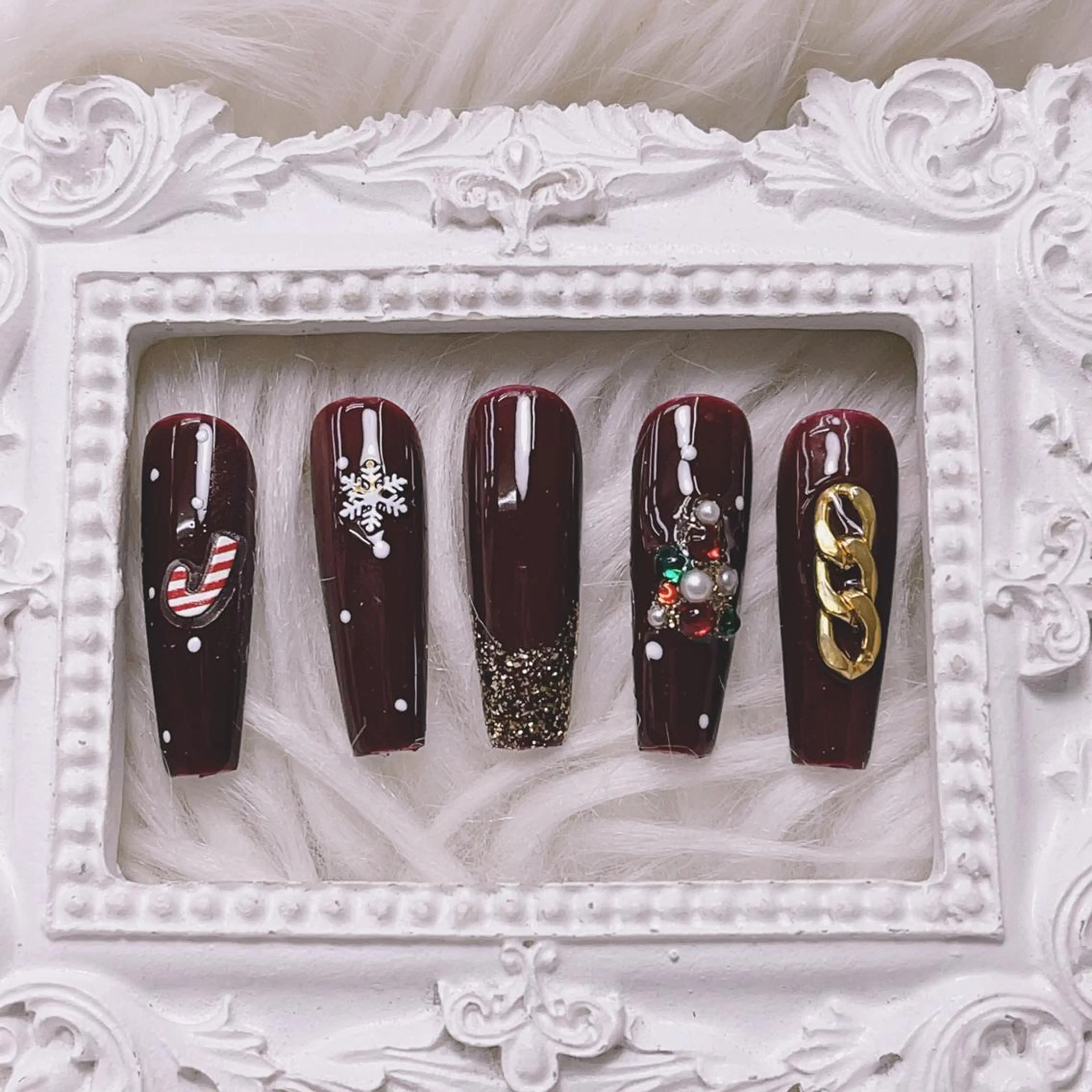 メンズ ネイル アートネイル フレンチネイル ジェルネイル キラキラネイル パラジェル Bloom スカルプ専門店のネイルデザイン