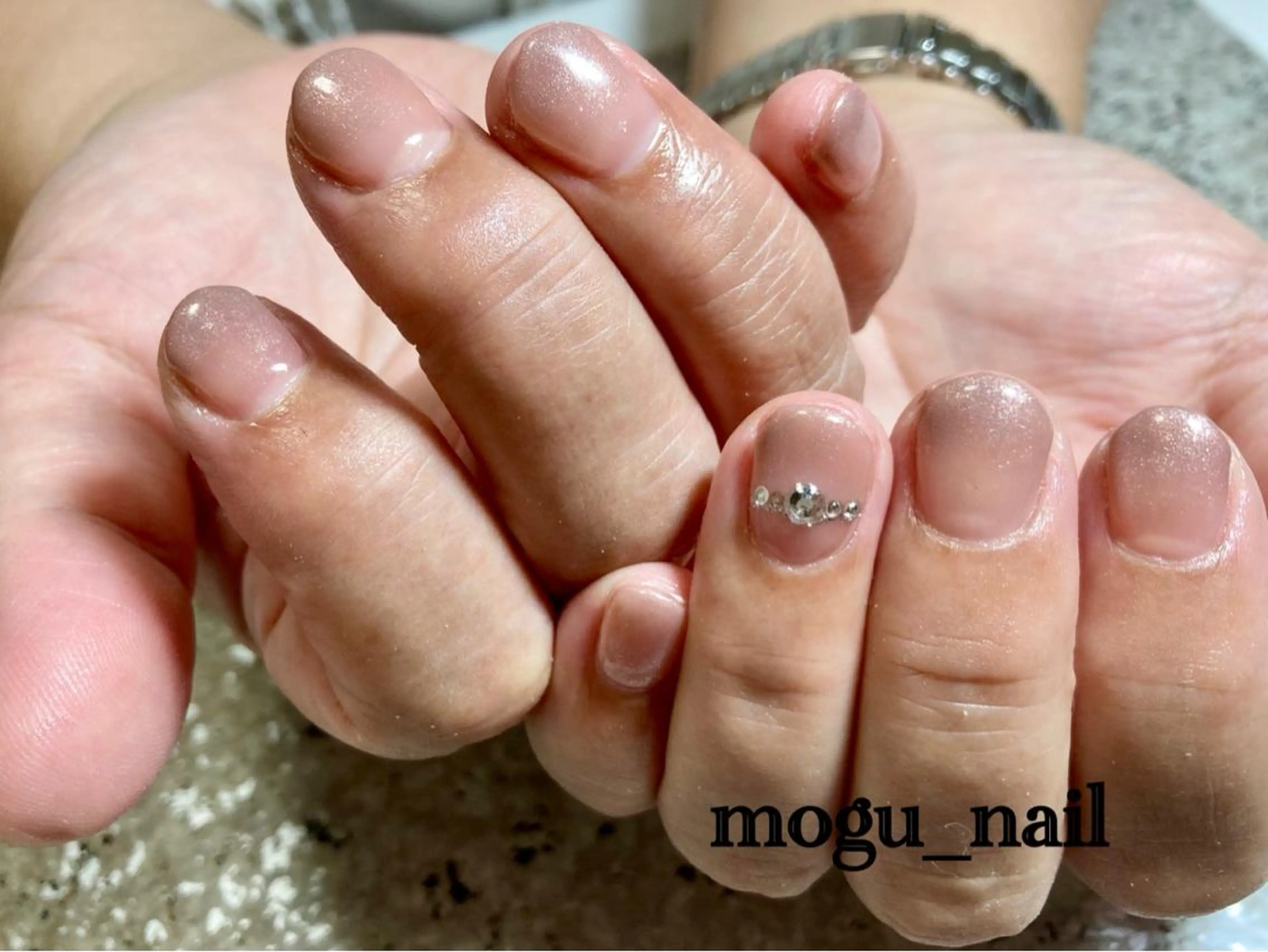 ネイル Mogu_ nailのネイルデザイン