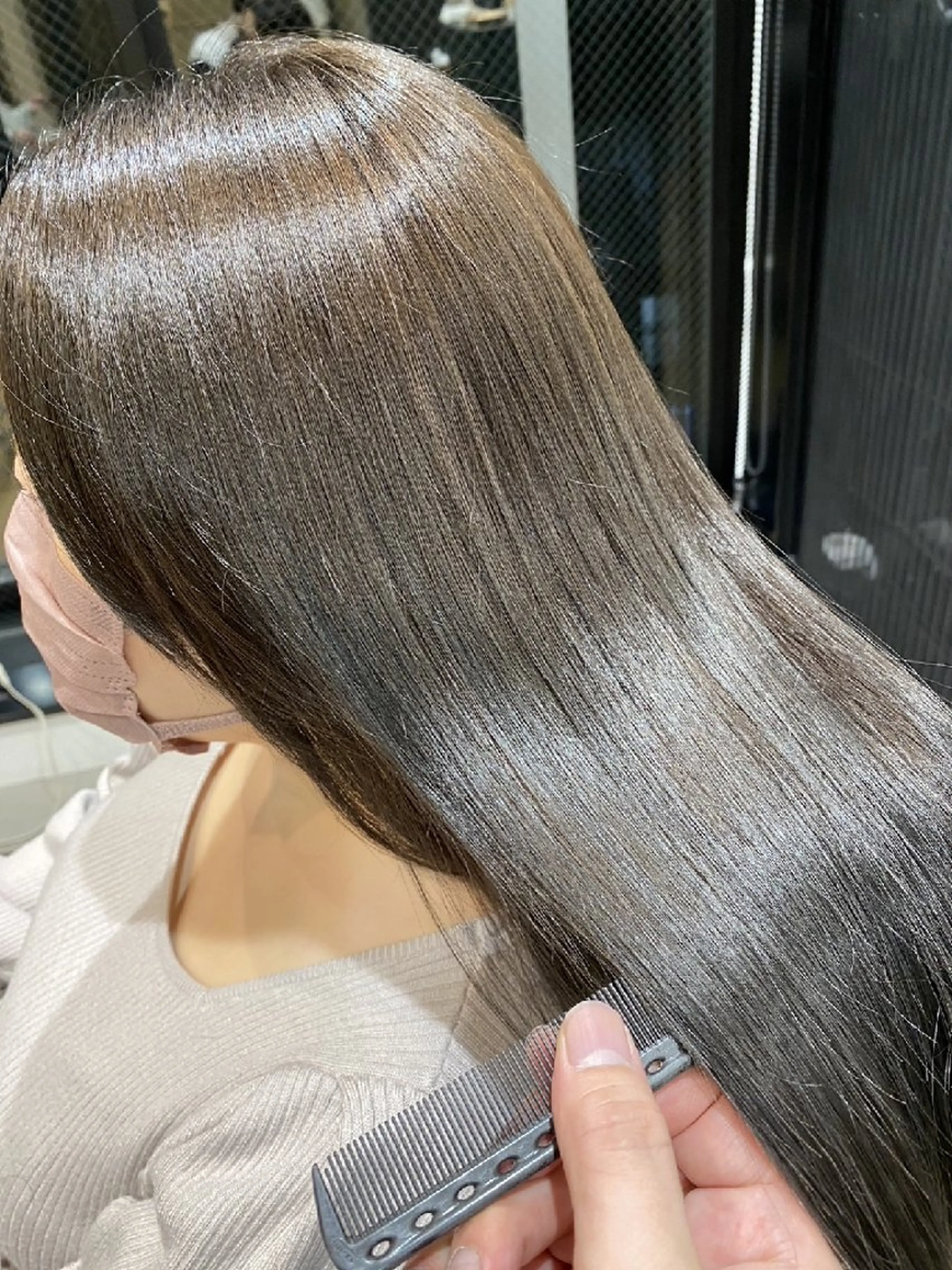 ロング 髪質改善 トリートメント 深夜まで営業中‼️ レム髪質改善のヘアスタイル