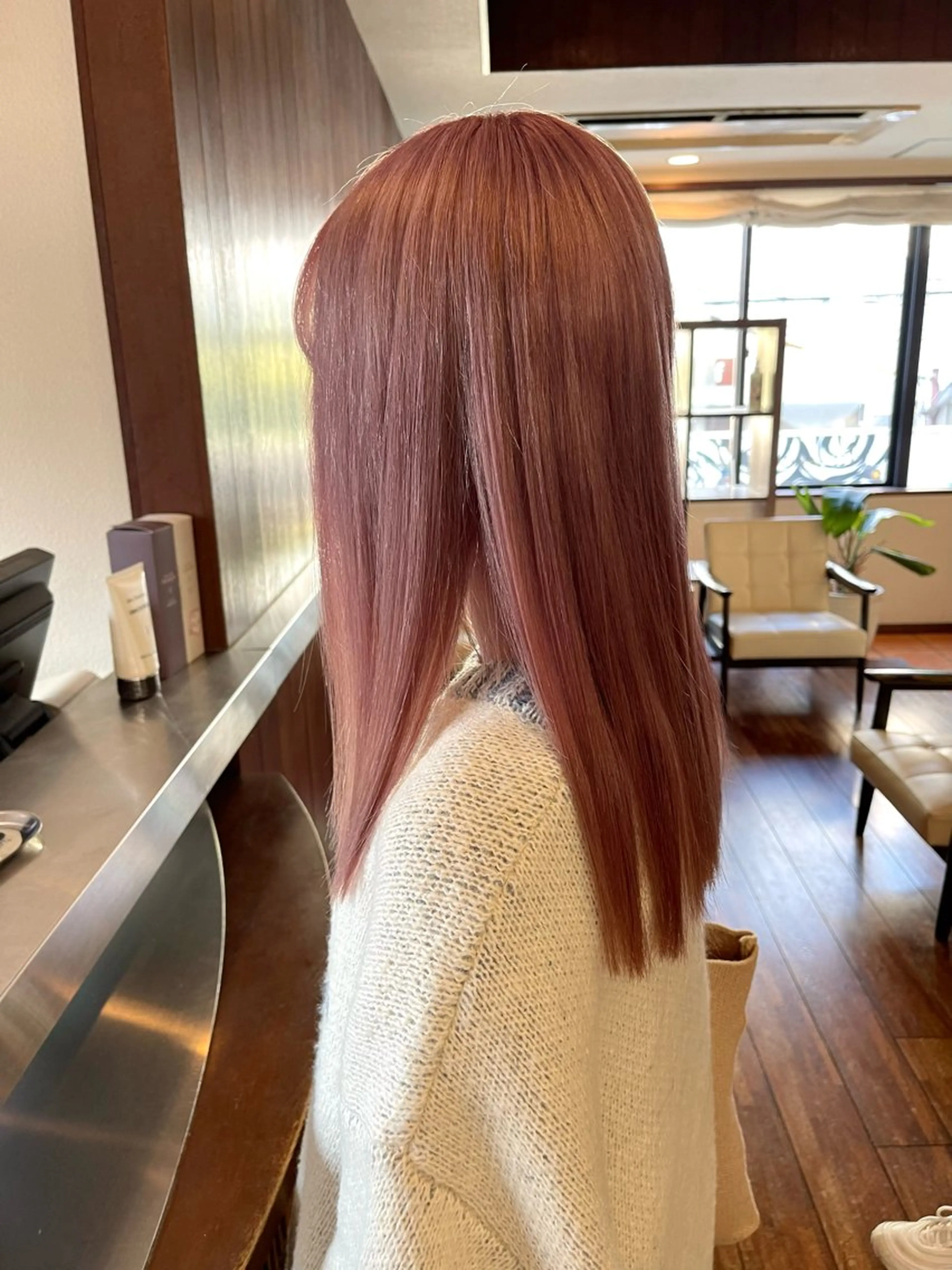 ミディアム カラー ピンクカラー カット ヘアカラー トリートメント 髪質改善カラー ケアブリーチ/タムのヘアスタイル