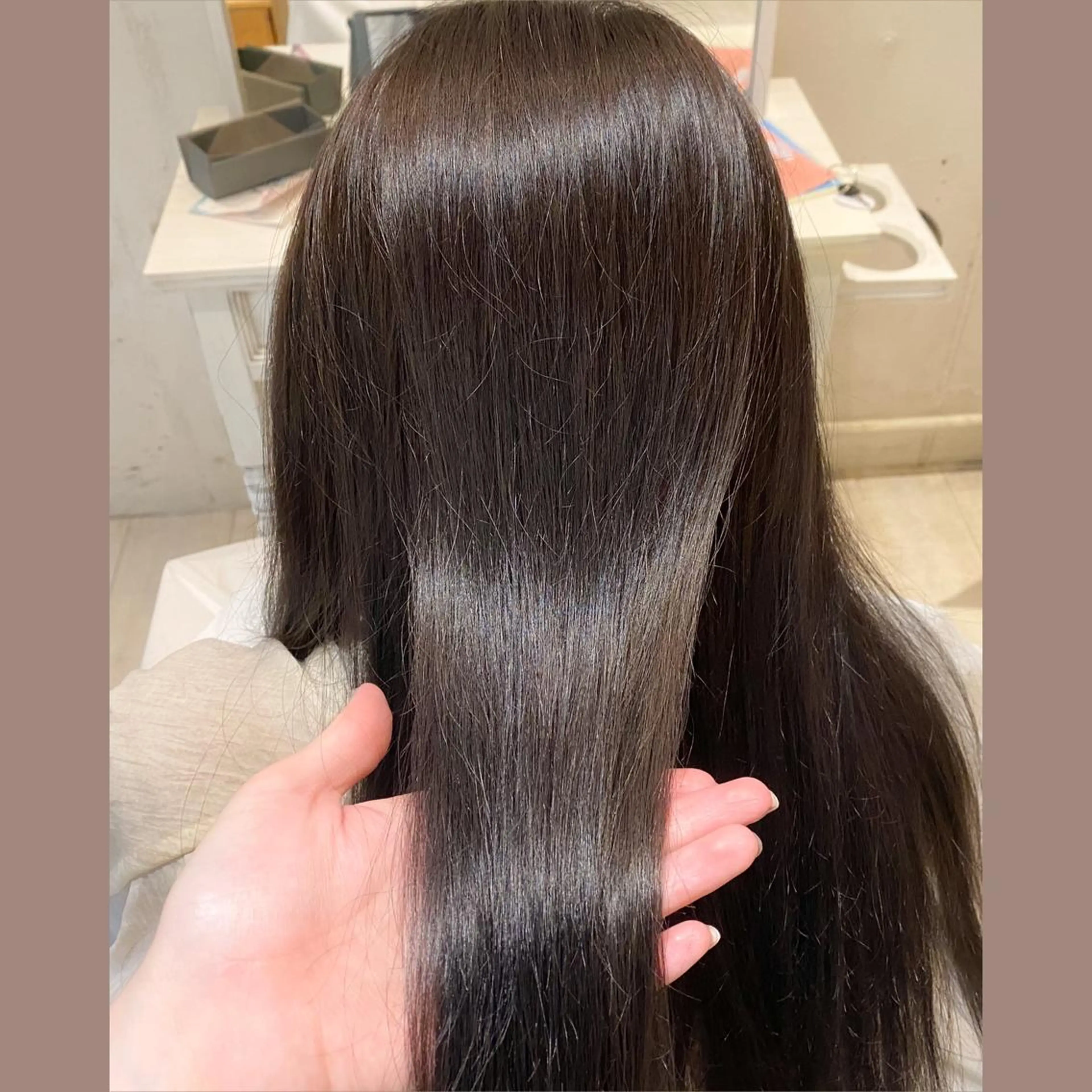 セミロング カット ヘアカラー 縮毛矯正 トリートメント 𓅰なかがわ ふみな𓅯のヘアスタイル