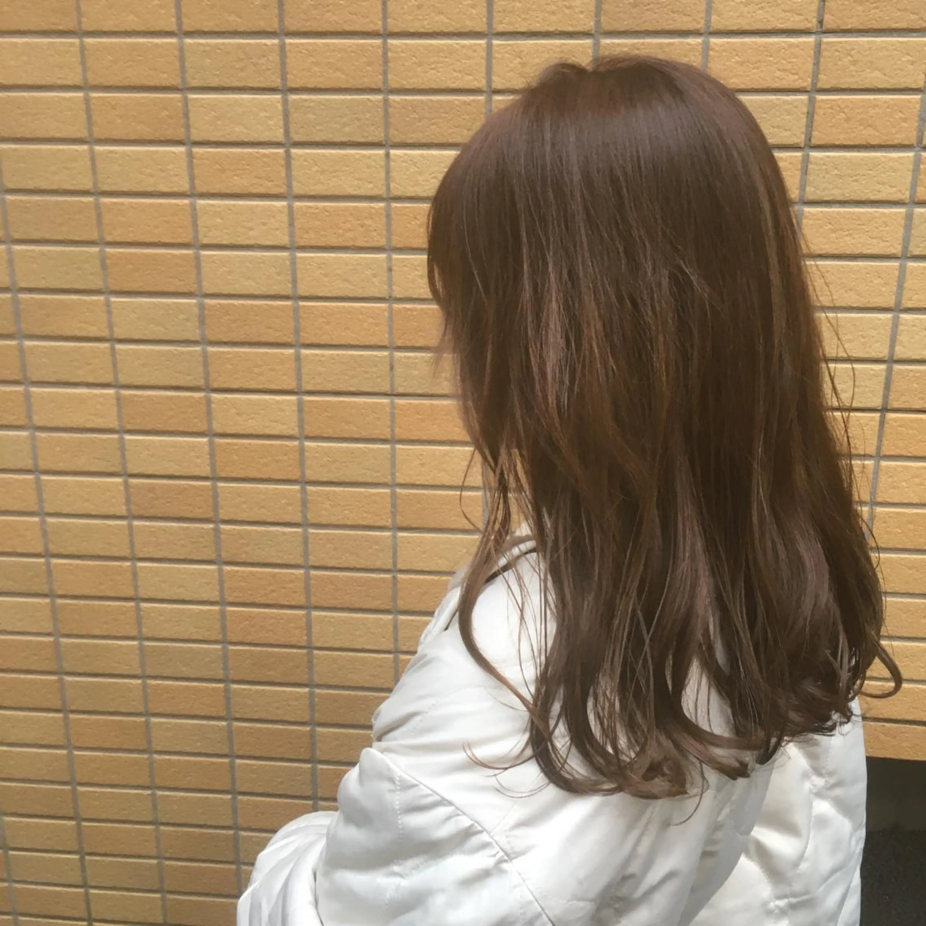 ロング カラー カット ヘアカラー しのはら まどかのヘアスタイル