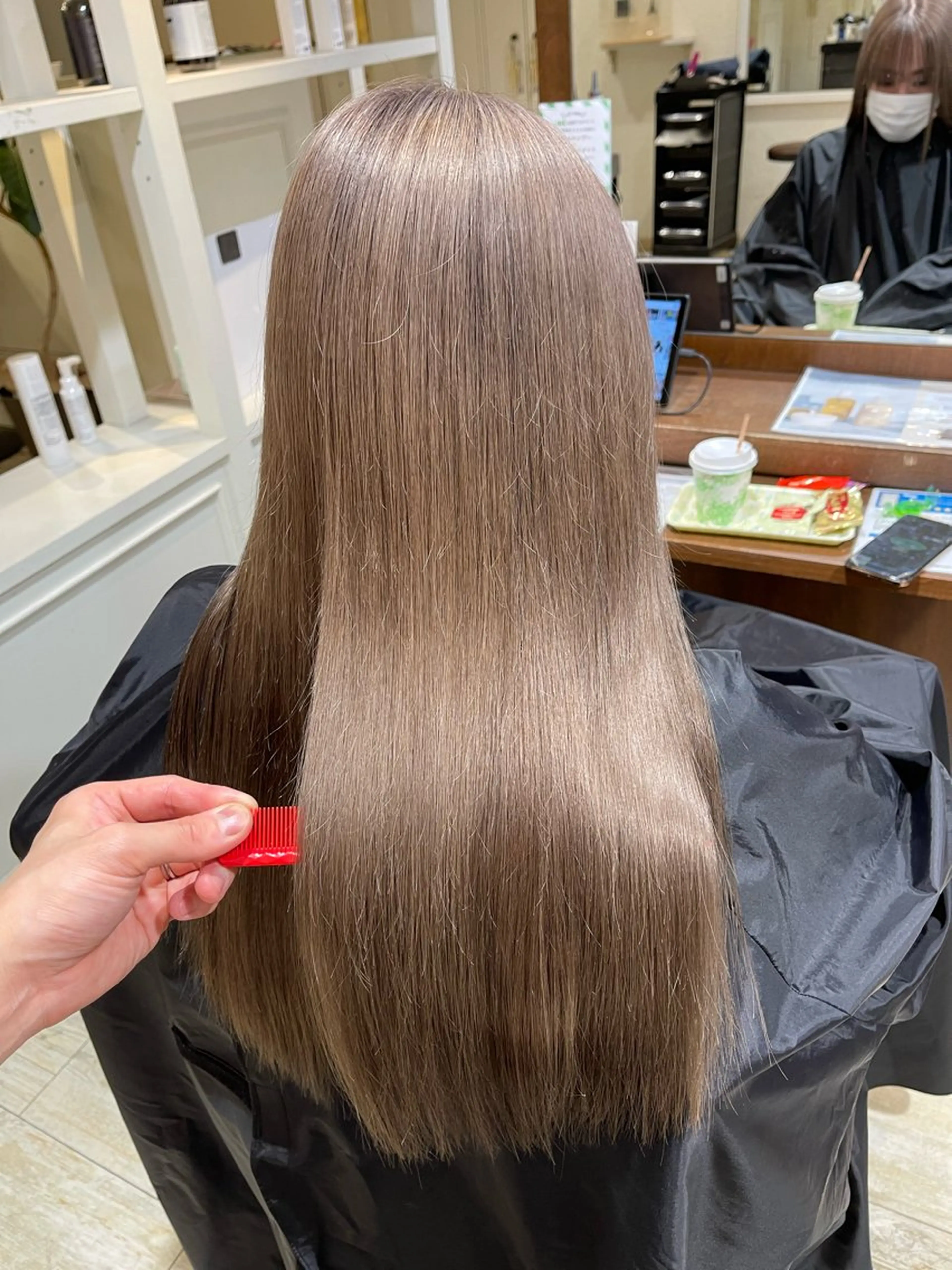 ミディアム カラー カット ヘアカラー トリートメント Che'ri所属・海外レイヤー/ レイヤーカット/和田のヘアスタイル