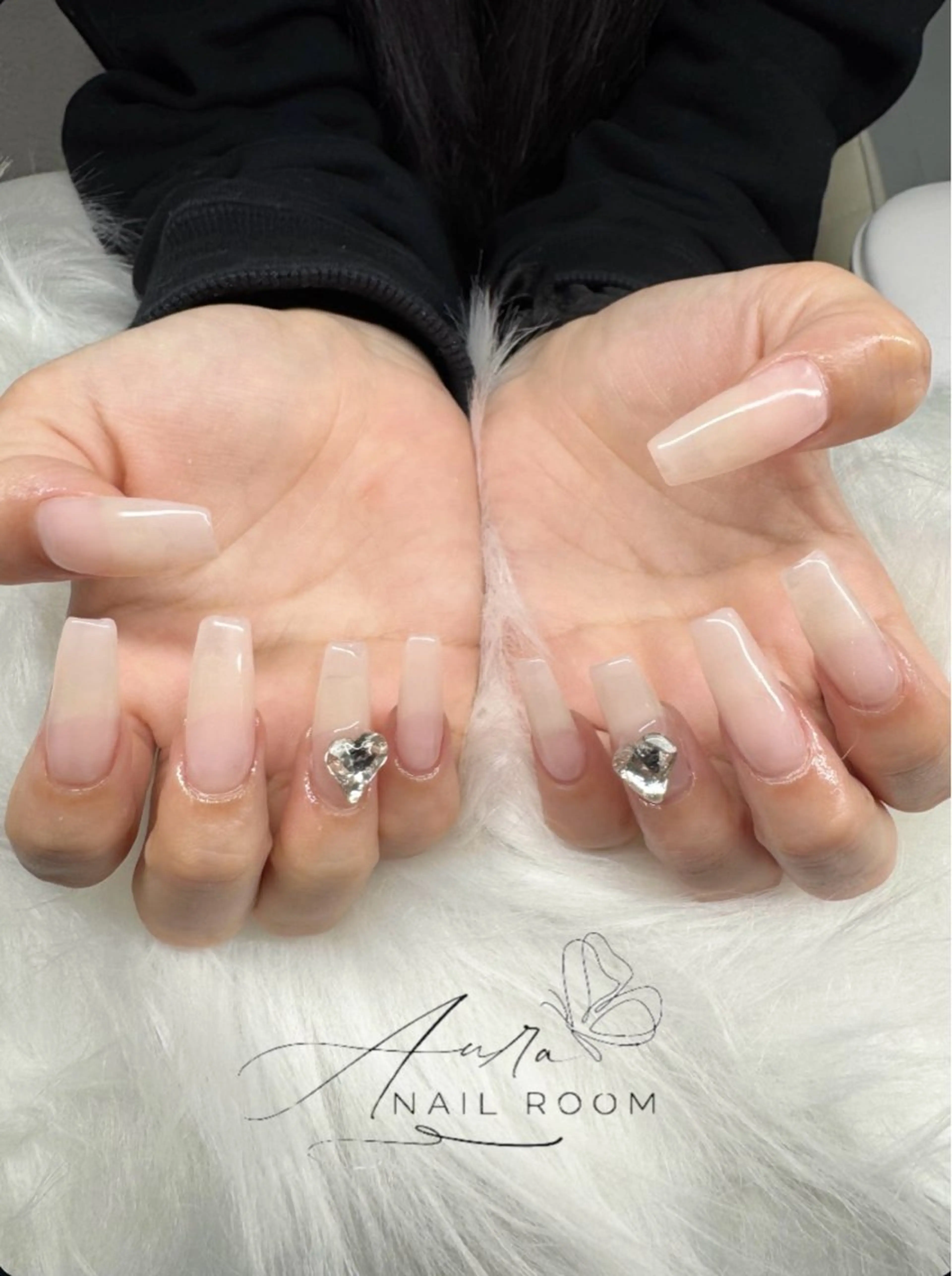 ネイル Aura nail room所属・Lu naのネイルデザイン