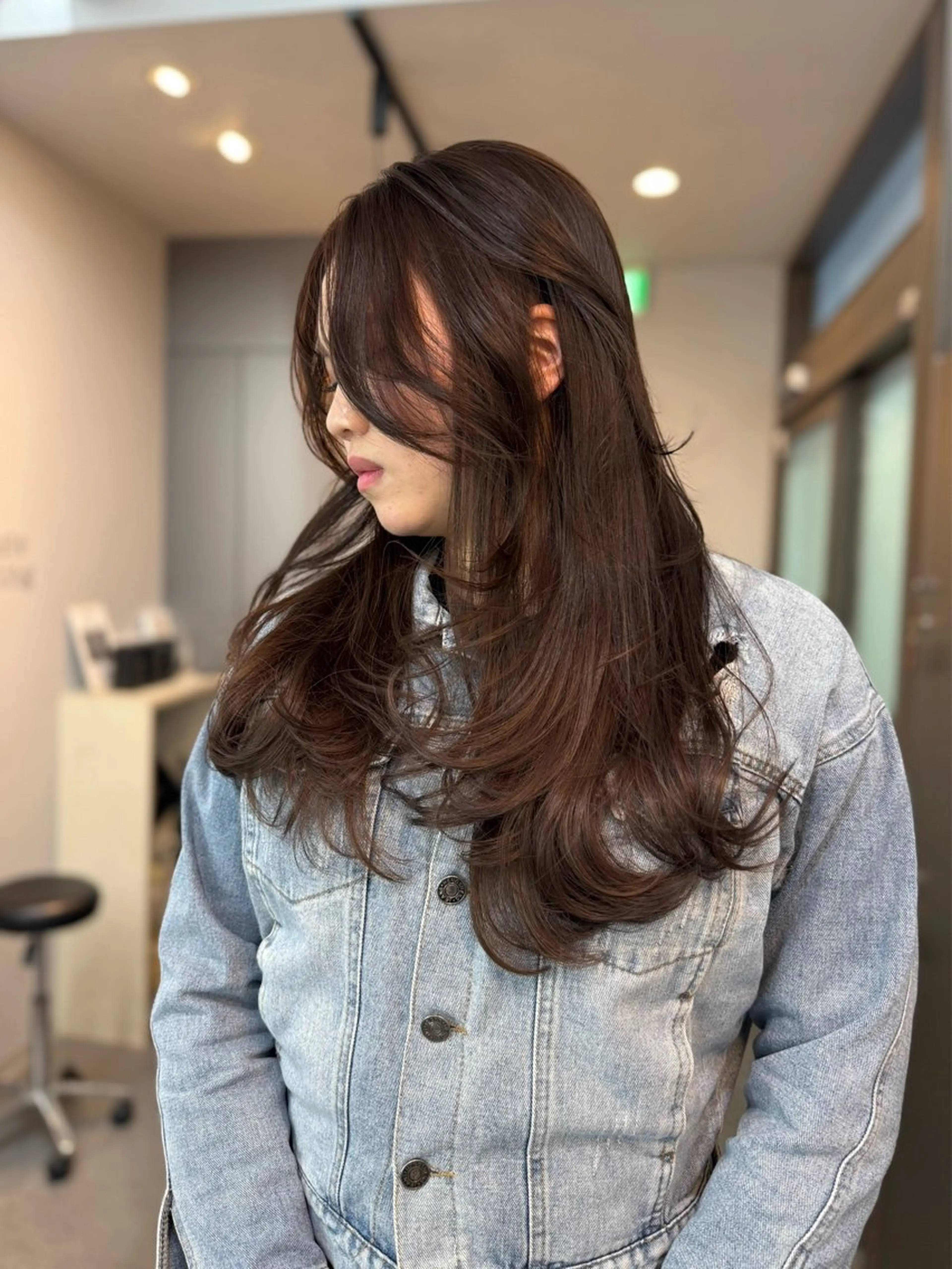 セミロング レイヤーカット 似合わせカット カット トリートメント Blonde nagoya sakae所属・岡留 愛美のヘアスタイル