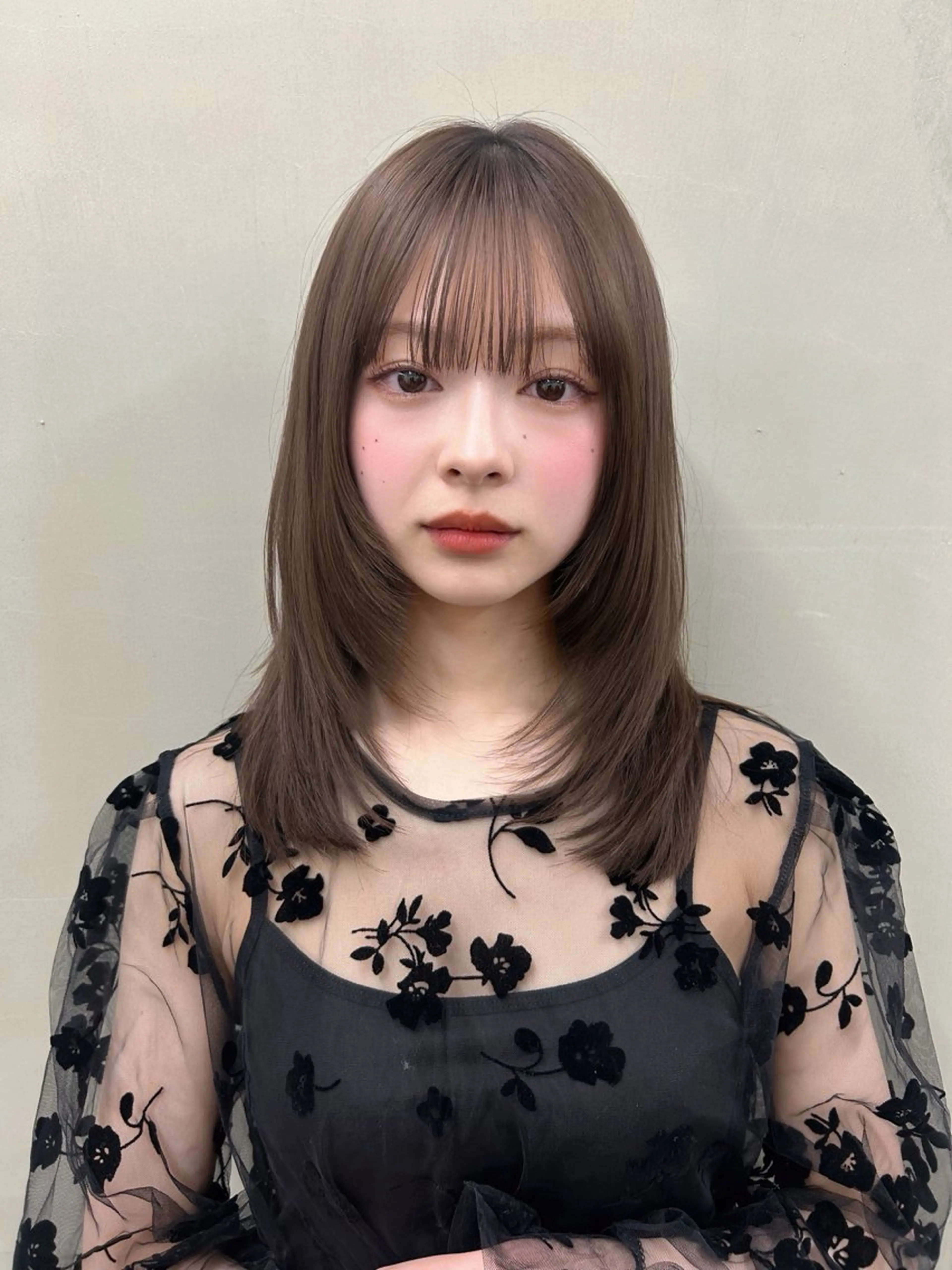 セミロング 🌸透明感/レイヤー / 栗林 彩🌸のヘアスタイル