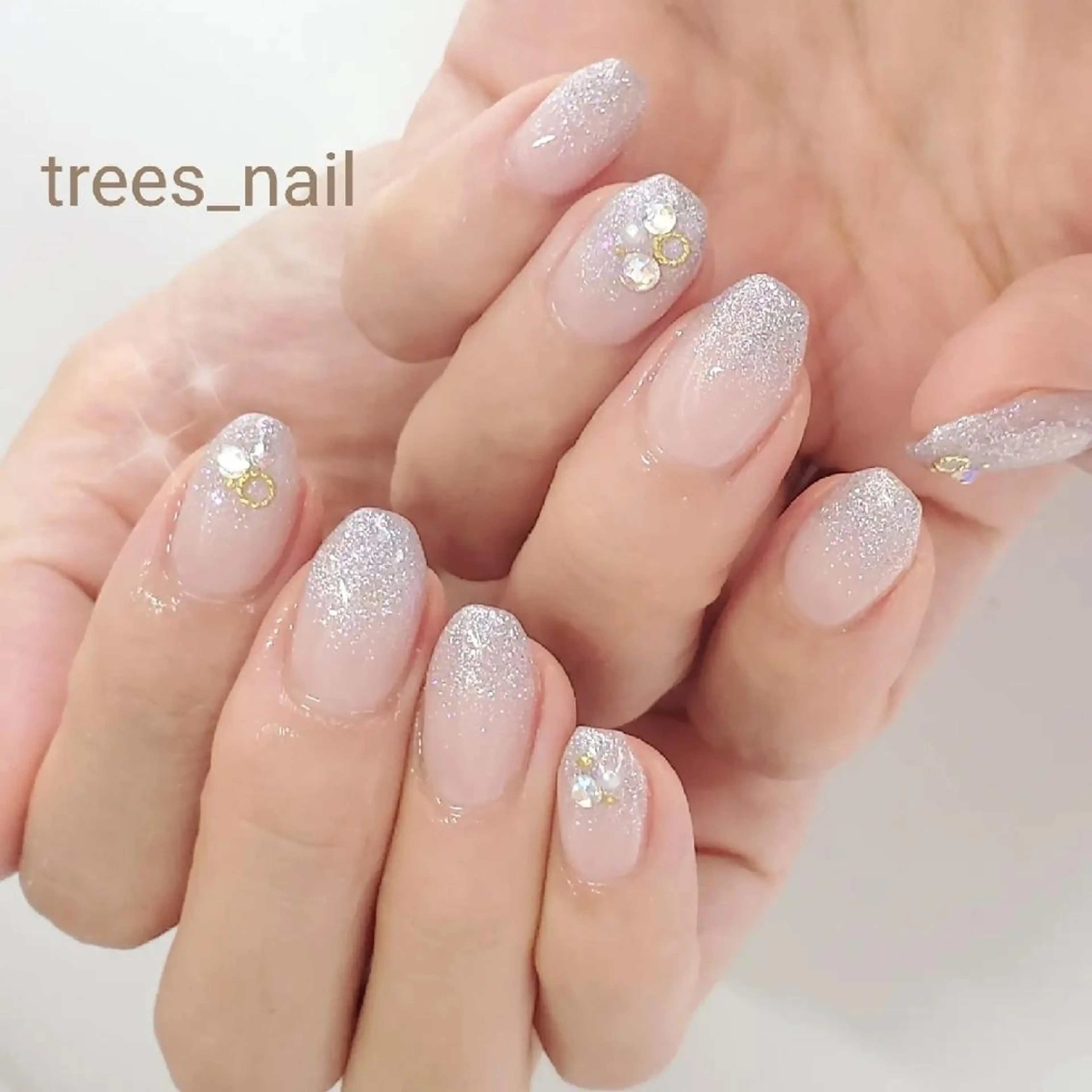 ネイル trees_ nailのネイルデザイン