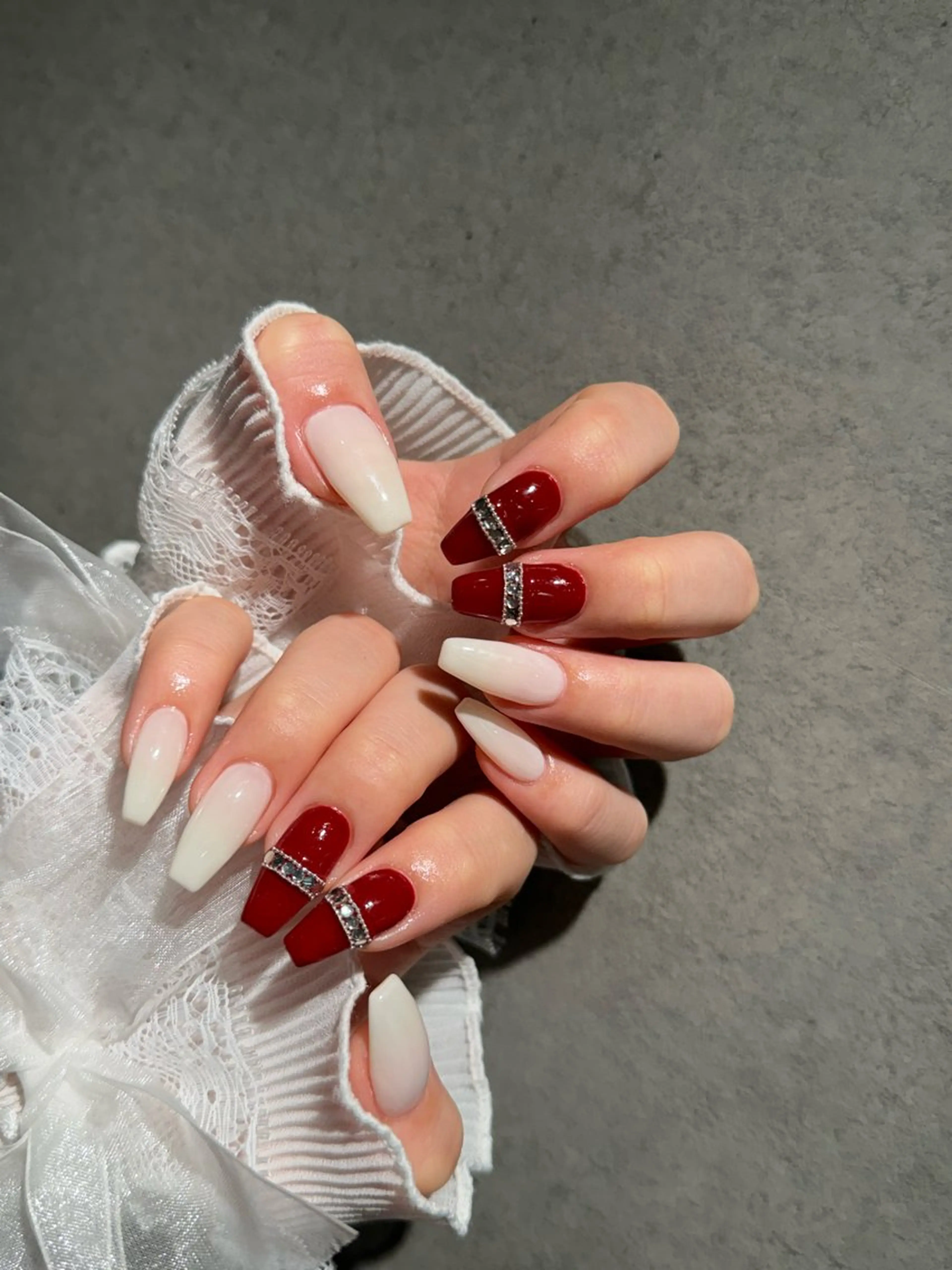 ネイル I-nailロング /ワンホン/キラキラのネイルデザイン