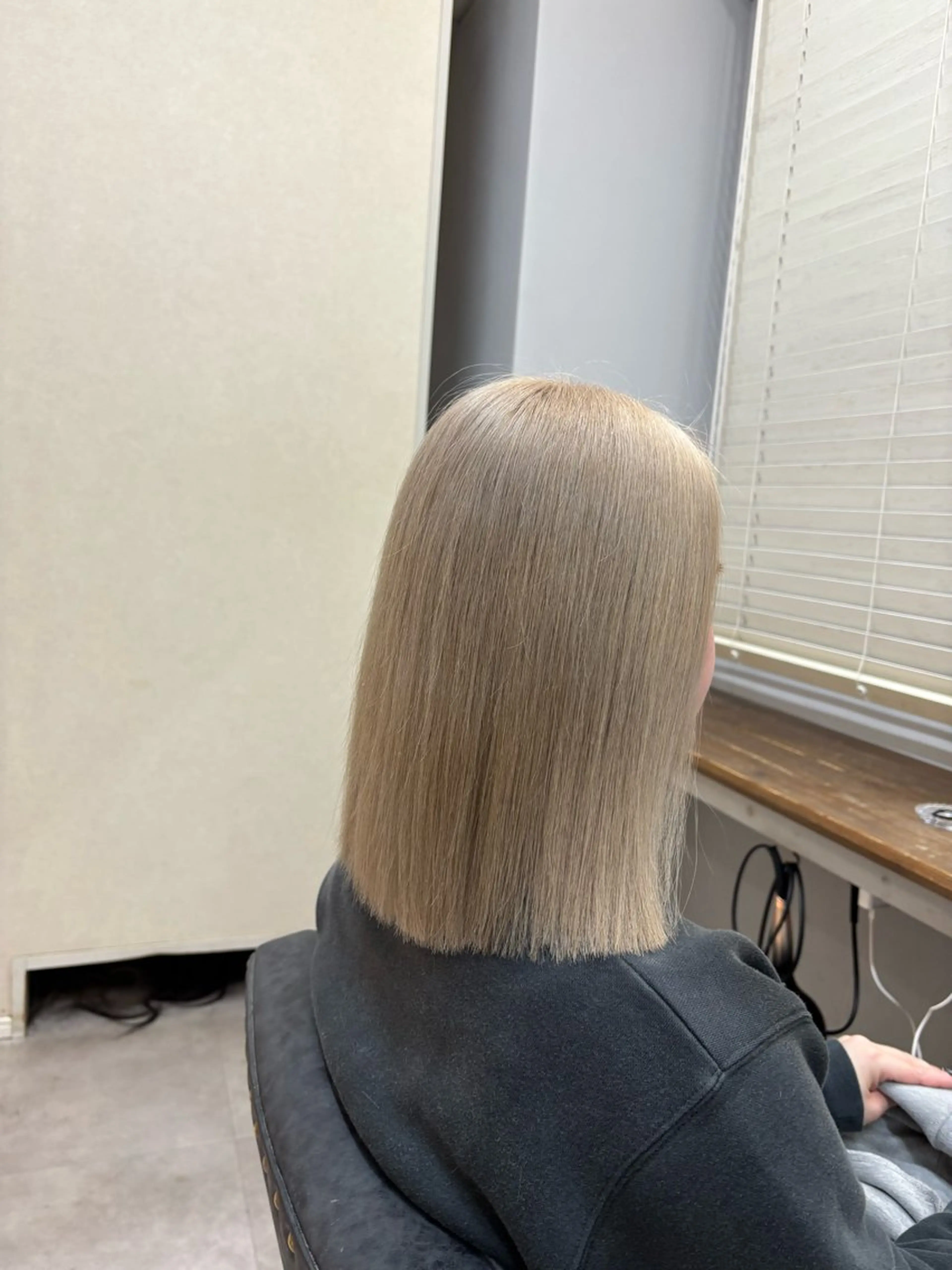 ミディアム ボブ ローレンドットフレア所属・天神美容室  / maiのヘアスタイル