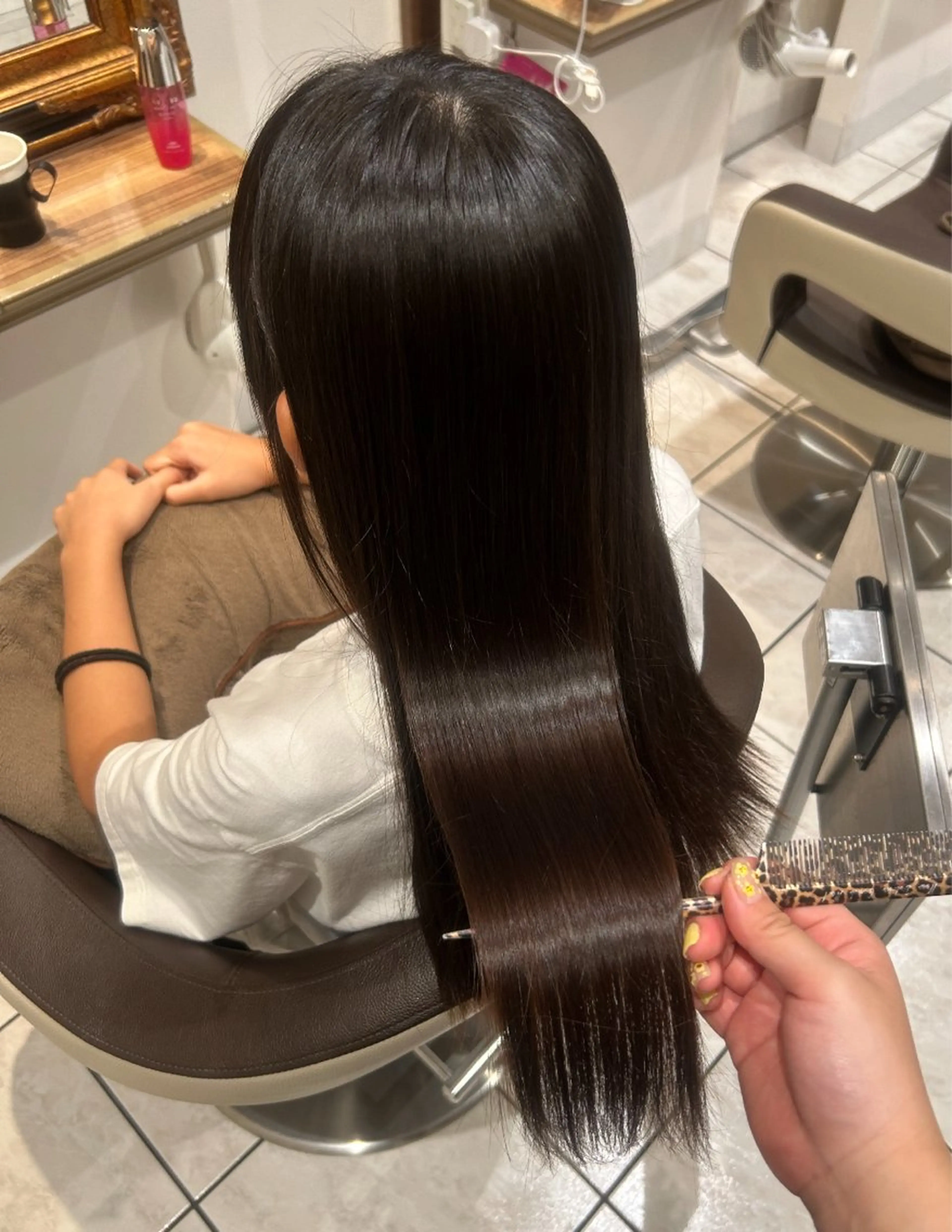 ロング 縮毛矯正 ash西葛西 今井瑚子のヘアスタイル