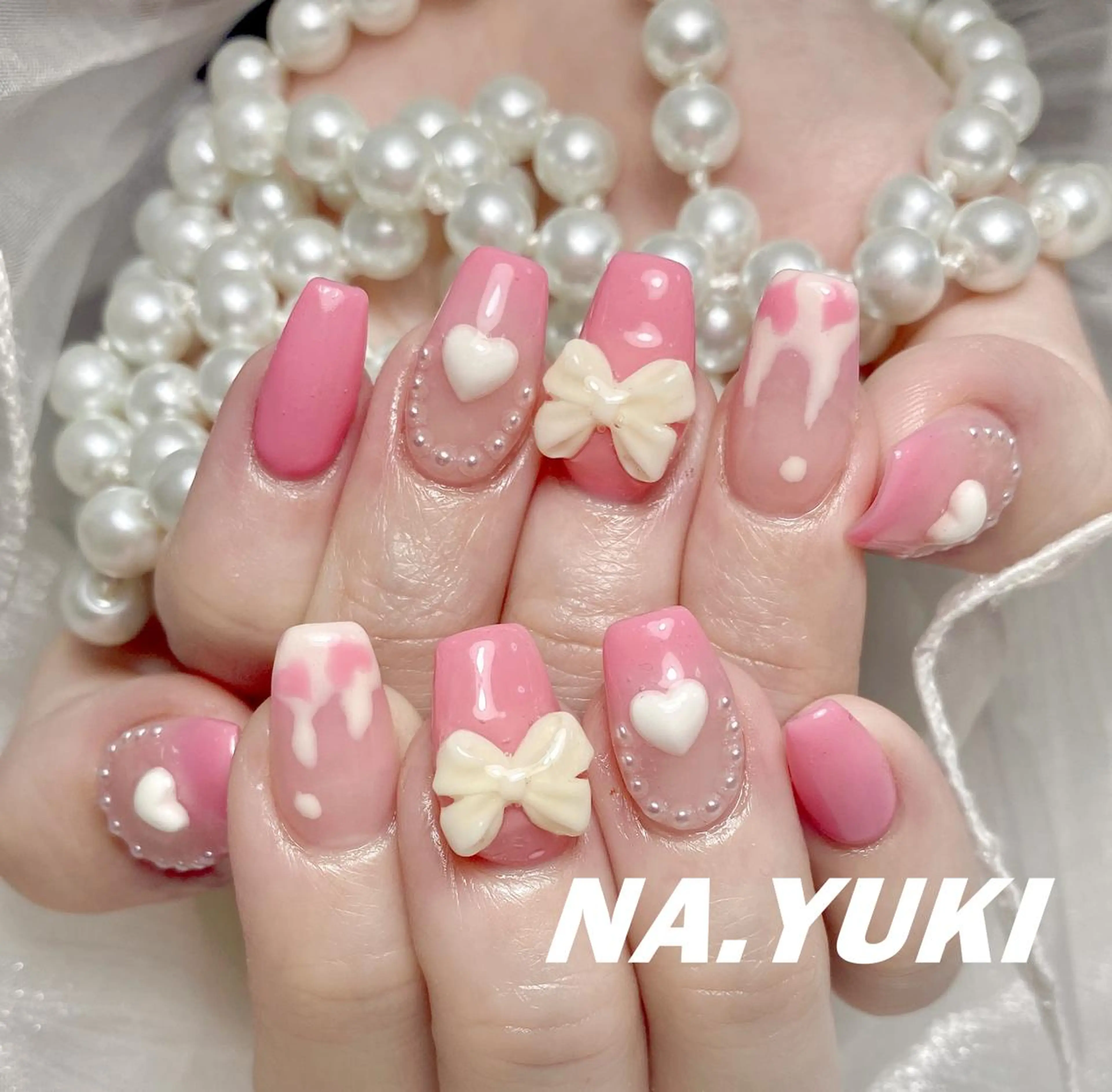 ネイル ハンドネイル ハンドケア 🌷 Mooning 🌷のネイルデザイン