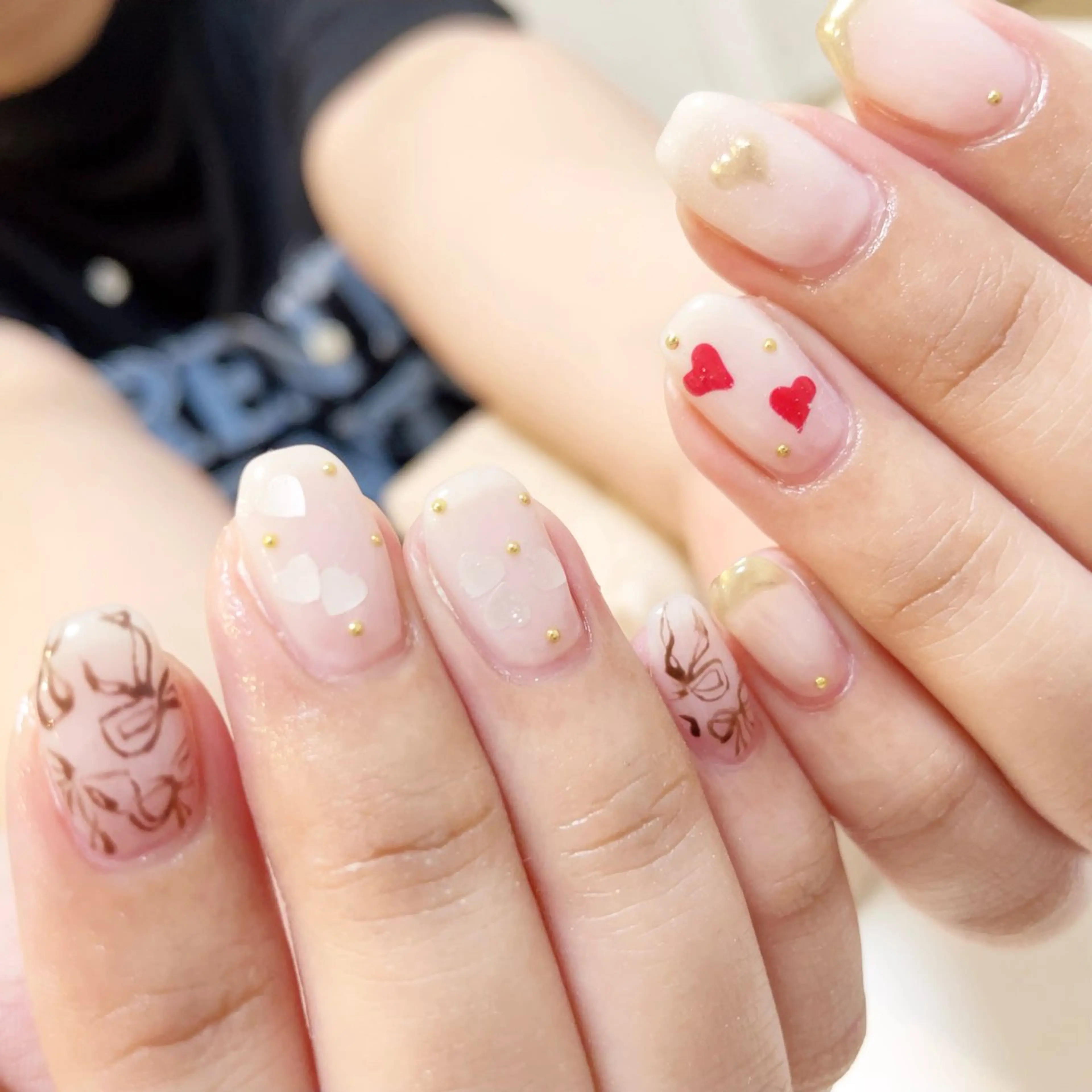 ネイル manis .のネイルデザイン
