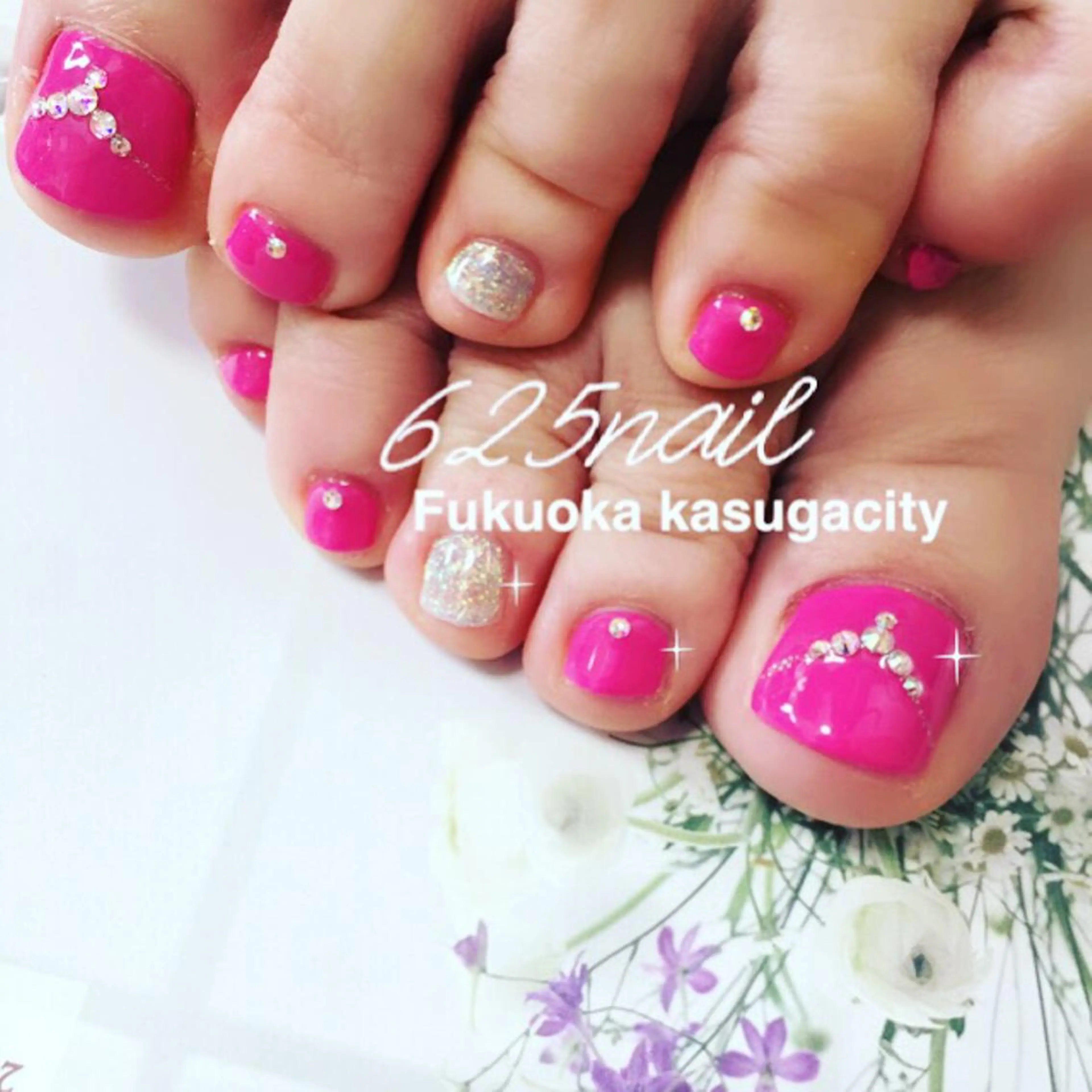 ネイル フットネイル ジェルネイル 625nail 無料P有/春日白水のネイルデザイン