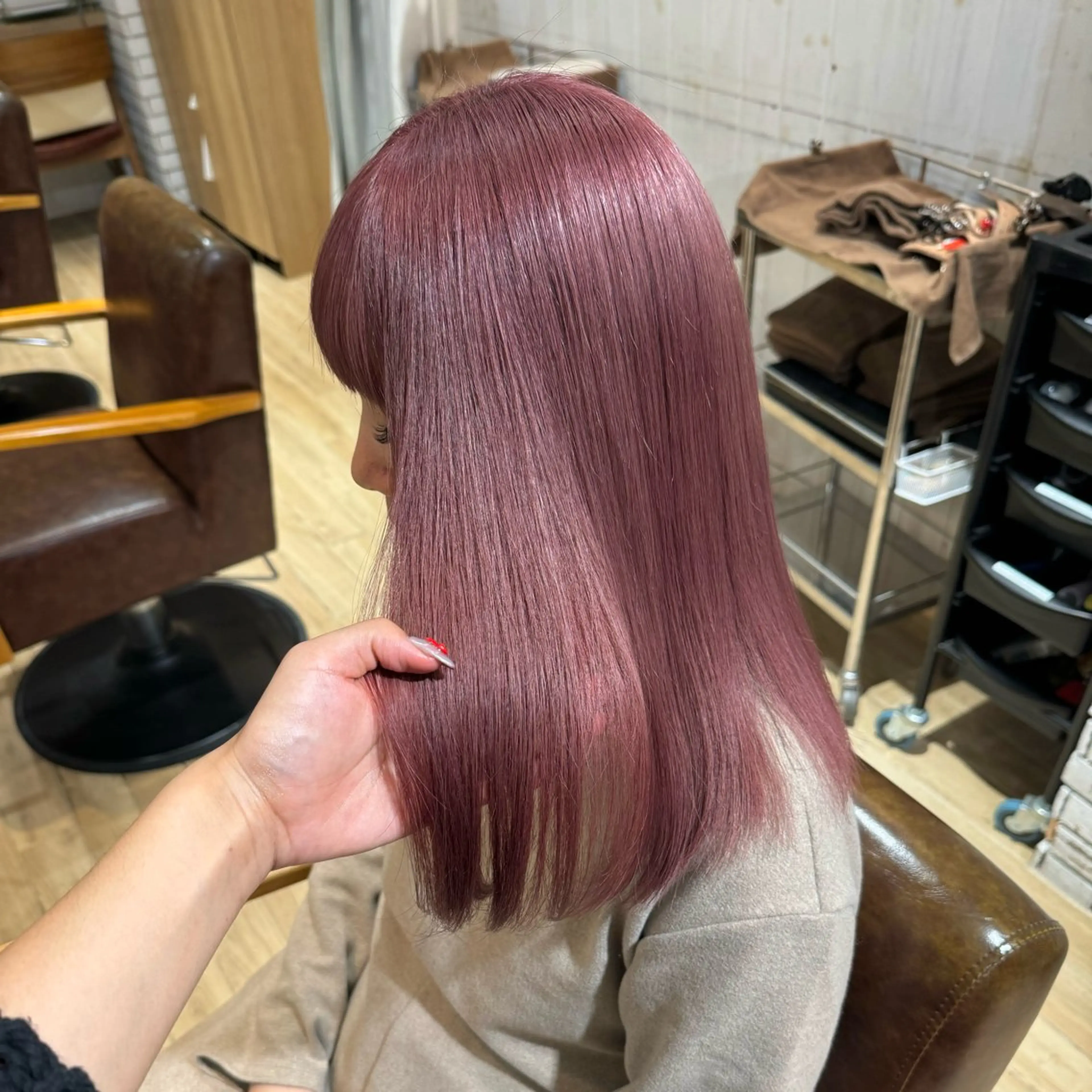 ロング カラー ブリーチ ラベンダーカラー ピンクカラー ピンクラベンダー カット ヘアカラー トリートメント 🍀ブリーチ/艶カラ ー🍀 コイケのヘアスタイル