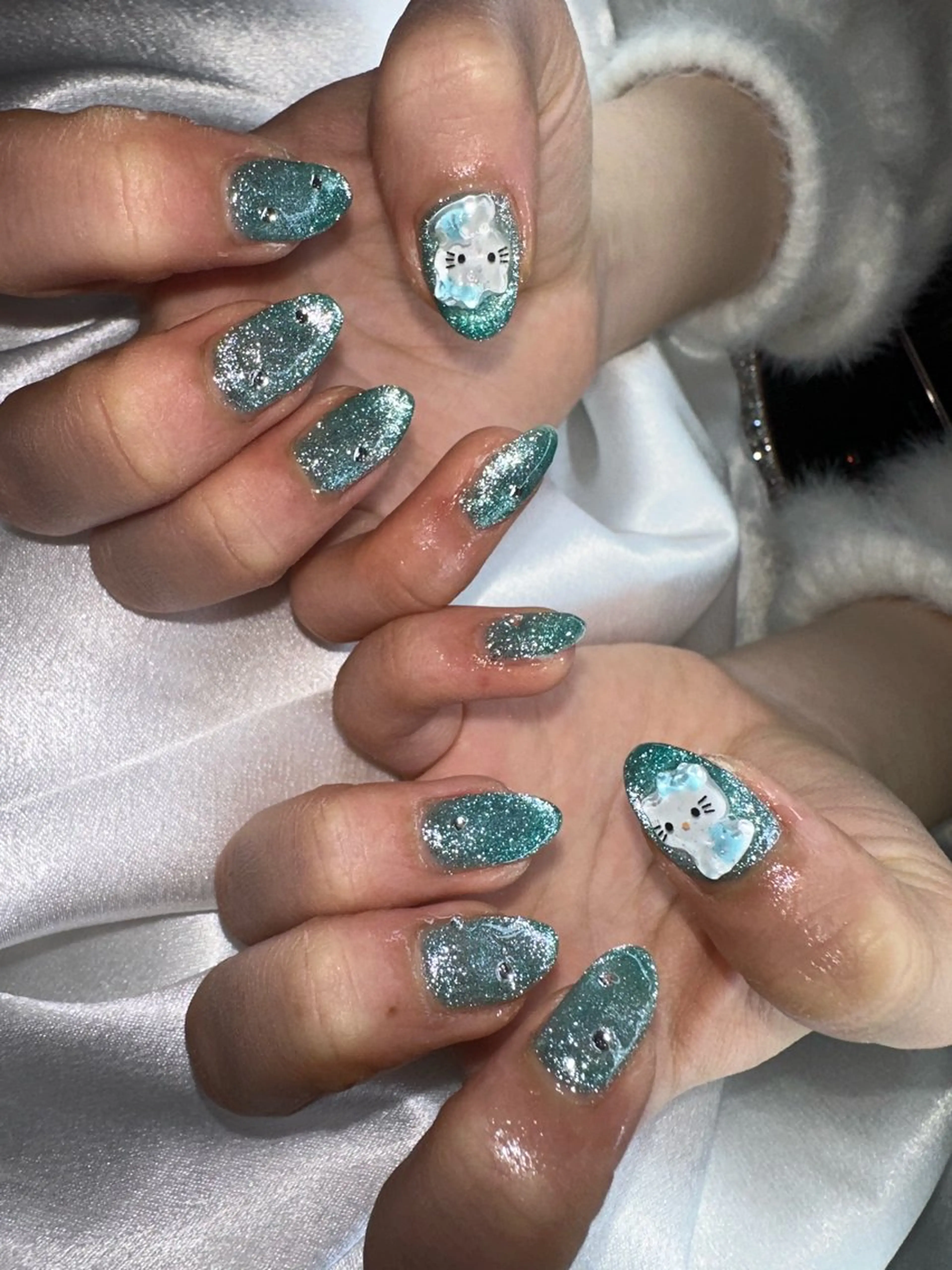 ショート ハンドネイル YOKOSUKA🧸 NAIL🌿🫧💛のネイルデザイン