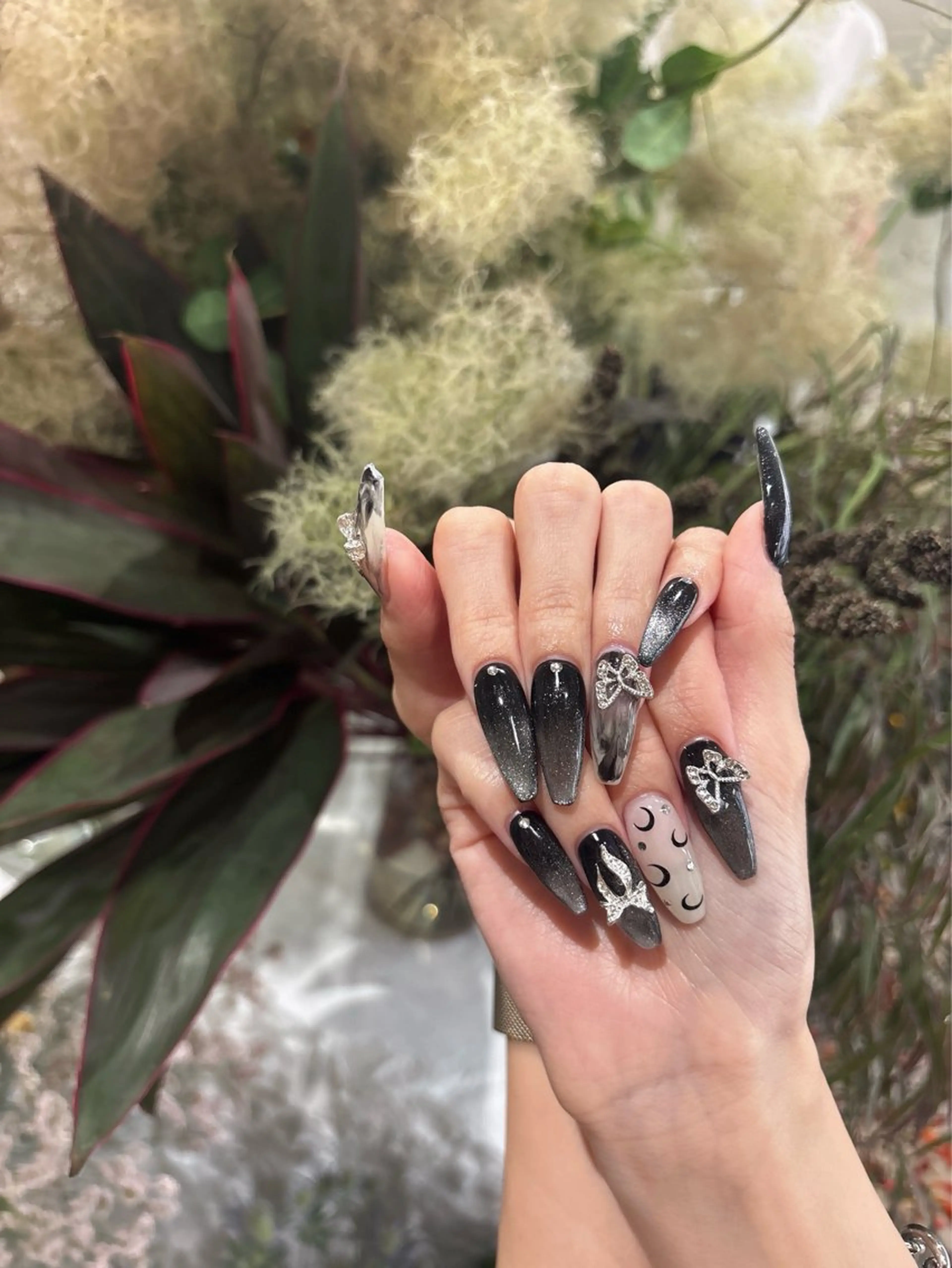 ロング Himmel所属・☁️Himmel☁️ SARA💛のネイルデザイン