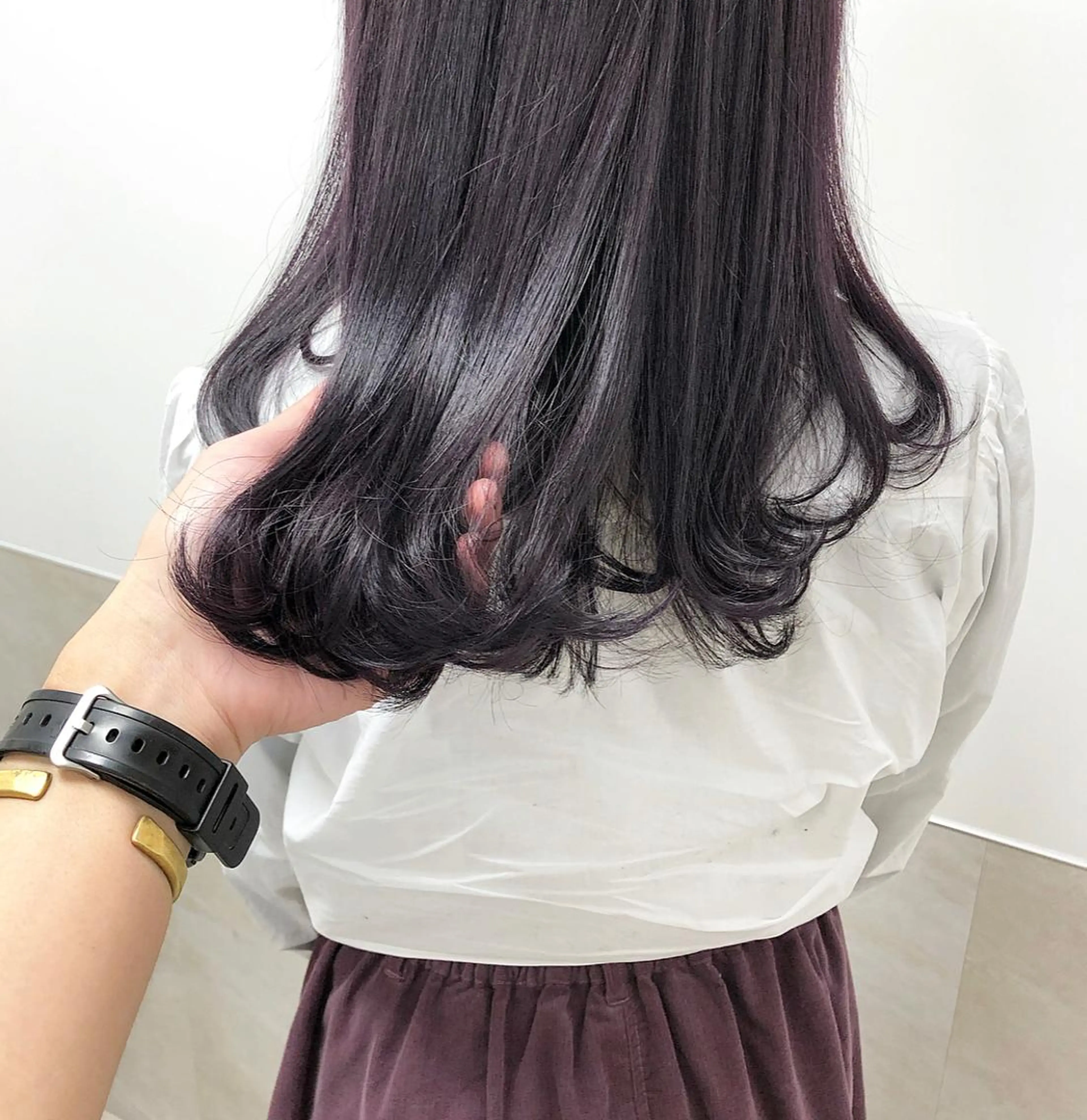 セミロング カラー autre所属・大久保 ひでなりのヘアスタイル