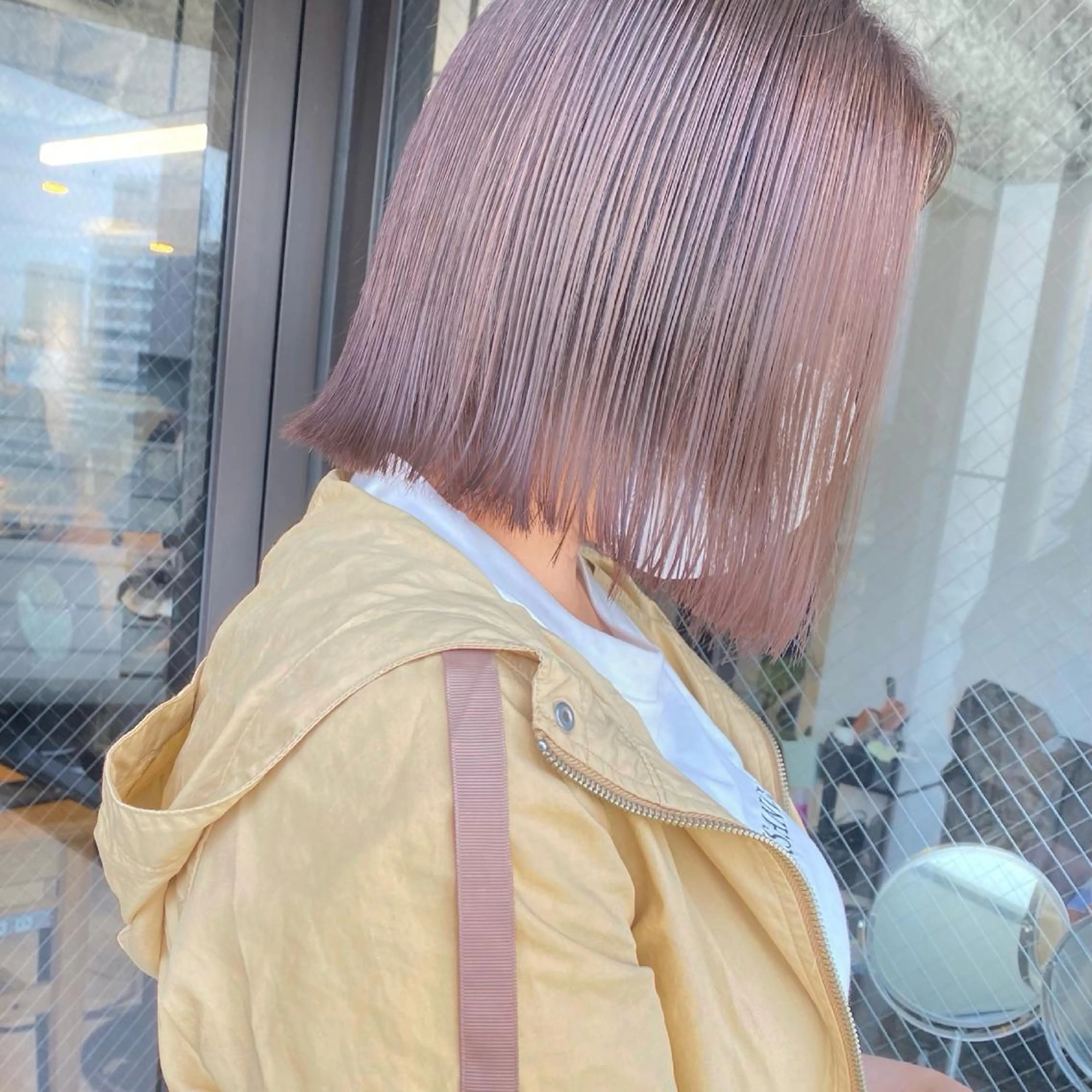 ミディアム カラー 透明感カラー グレージュ ヘアカラー トリートメント chlom所属・🌱大人ハイトーン RENのヘアスタイル