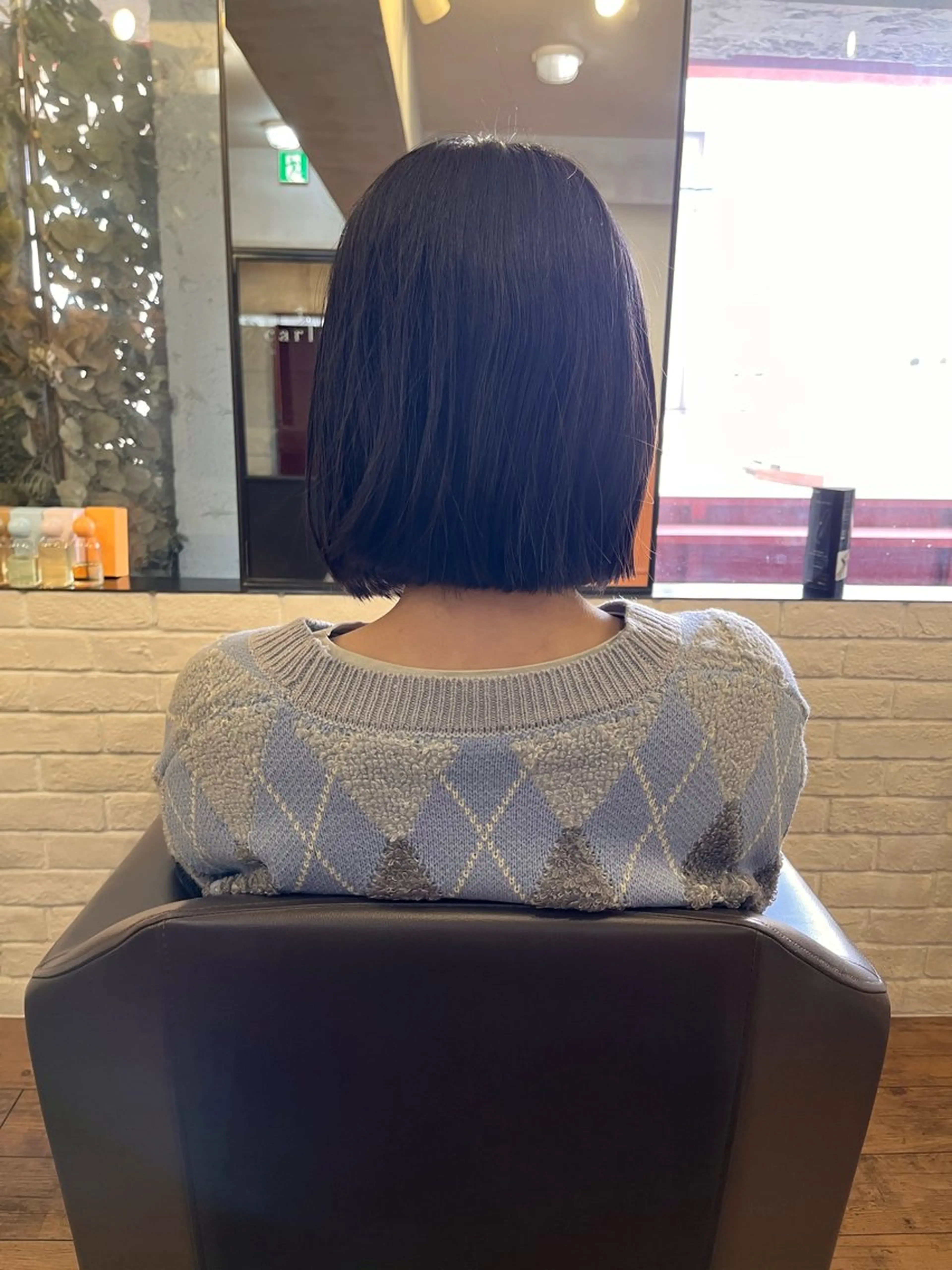 ショート ボブ カット ヘアカラー 上川 美幸のヘアスタイル