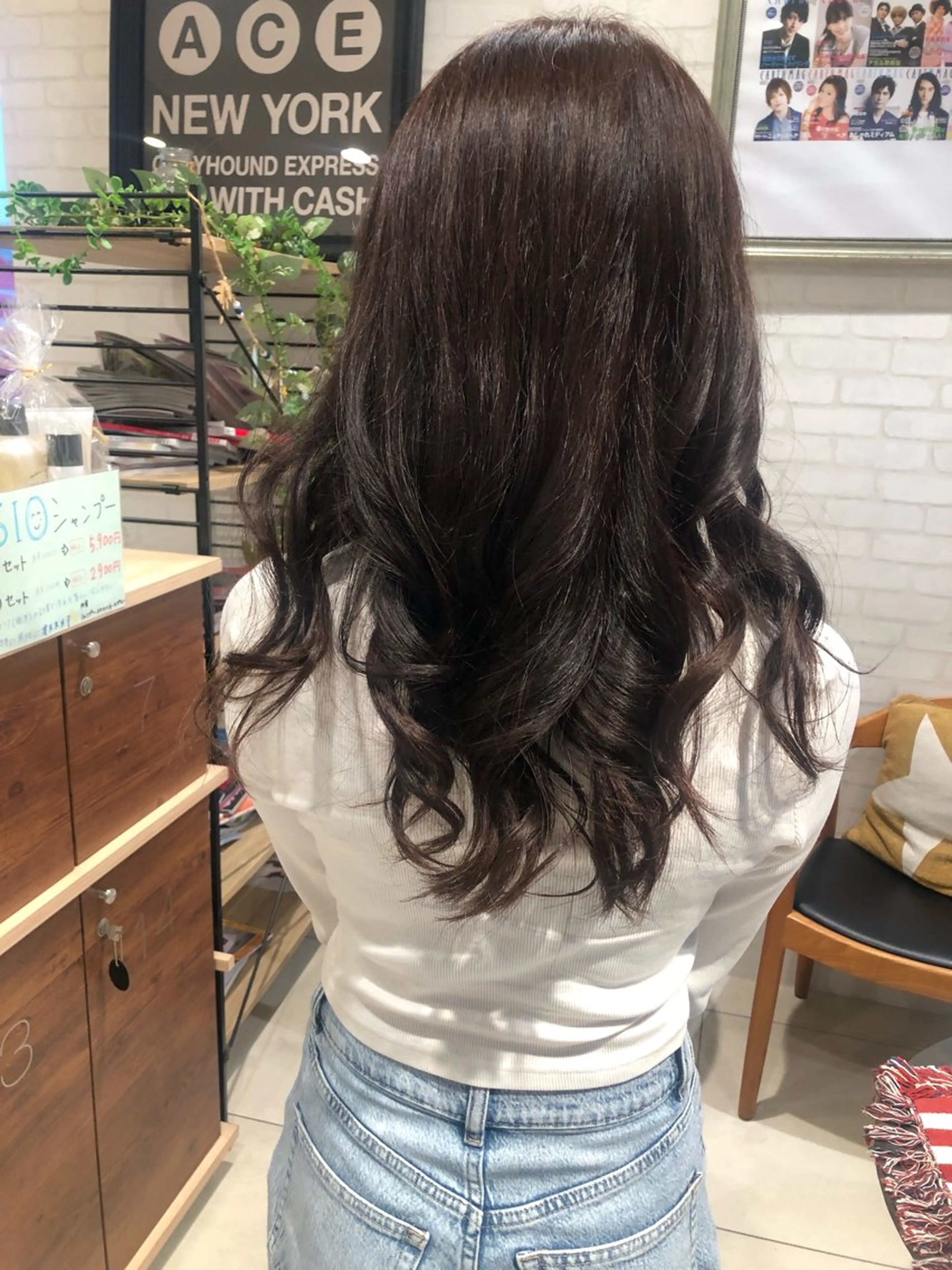 カラー 西別府 康代のヘアスタイル