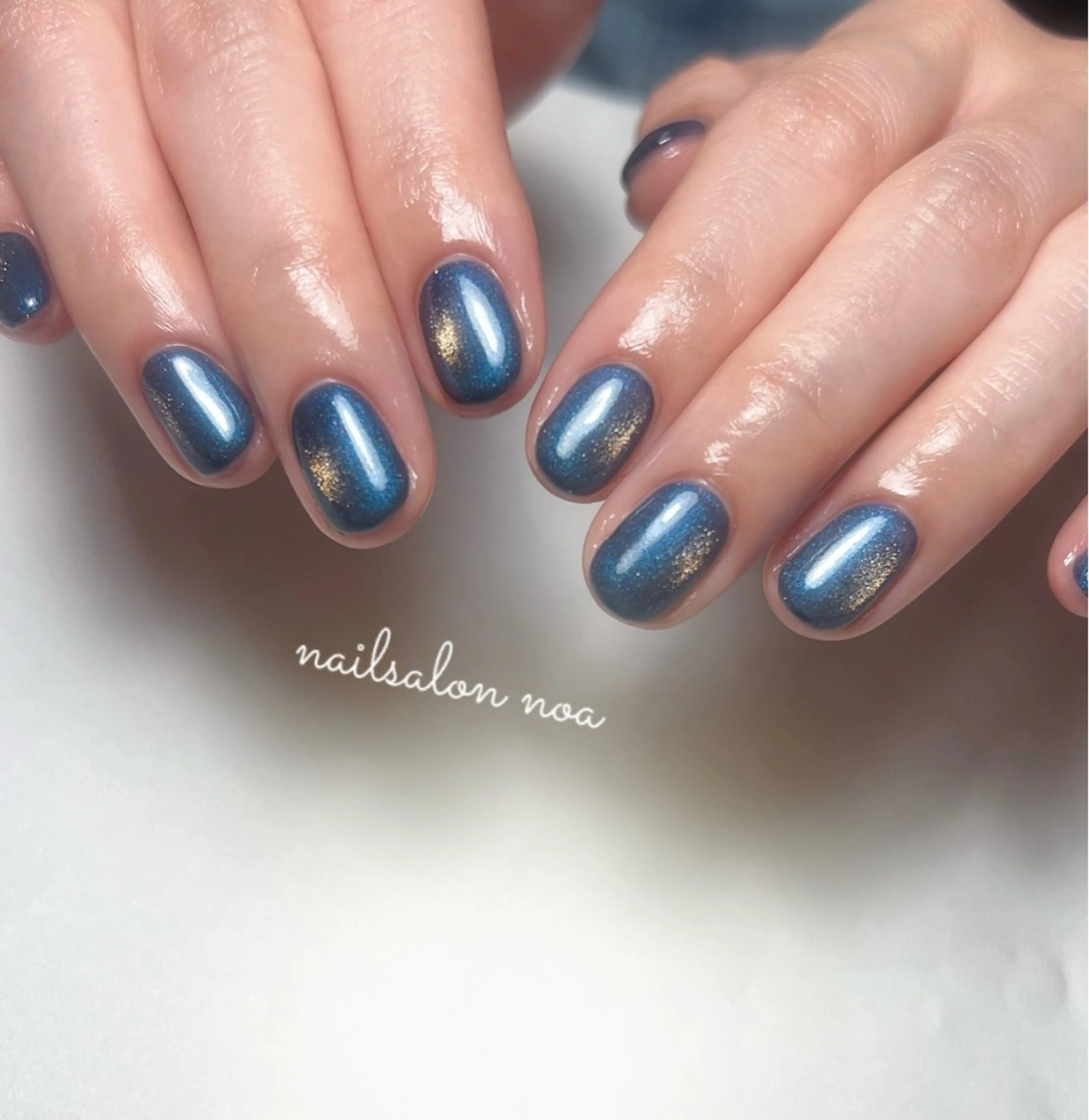 ネイル ジェルネイル マグネットネイル ニュアンスネイル パラジェル ショートネイル ハンドネイル nailsalon noa所属・nailist sakiのネイルデザイン