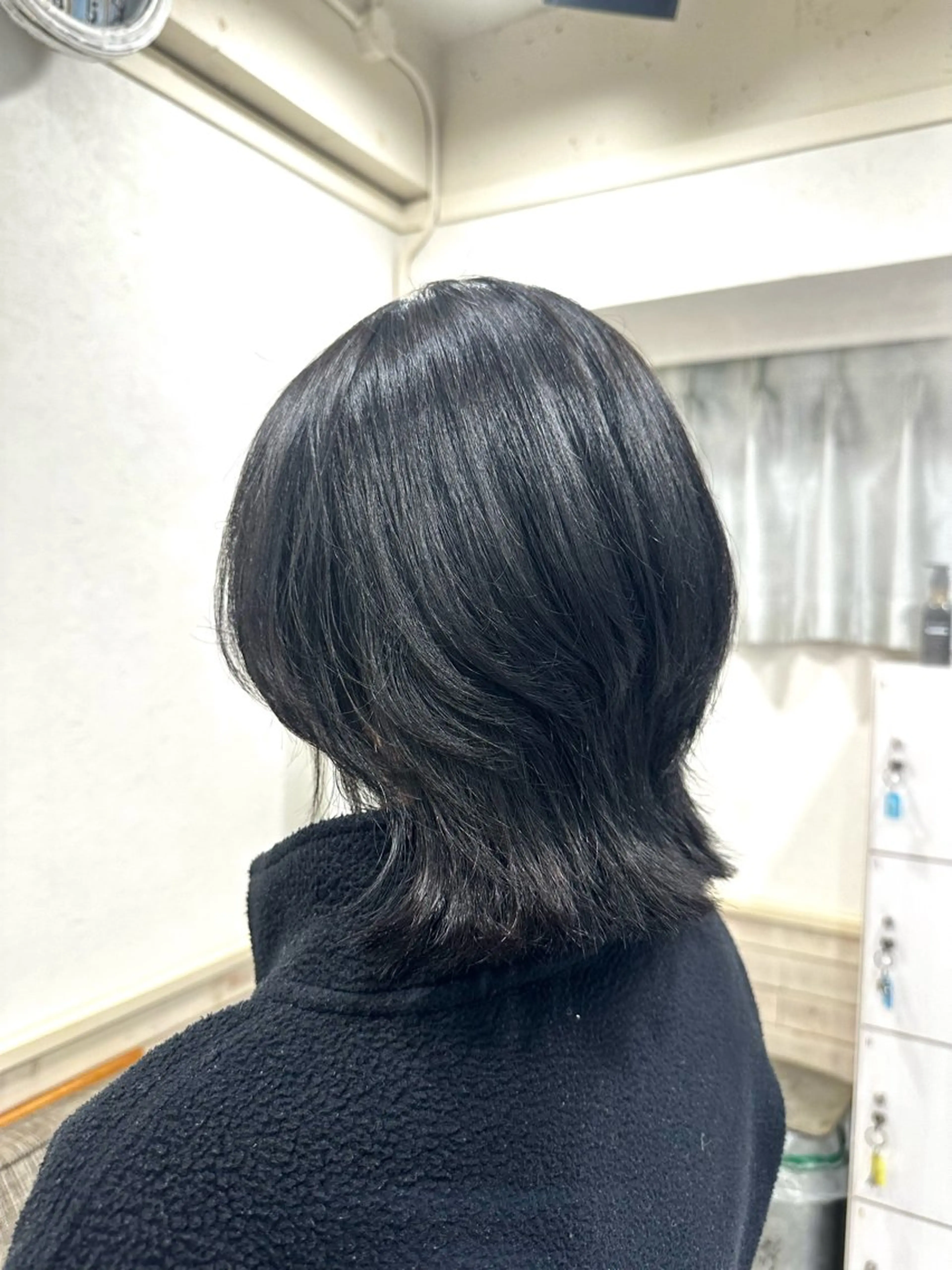 ミディアム カラー 岡本 葵のヘアスタイル
