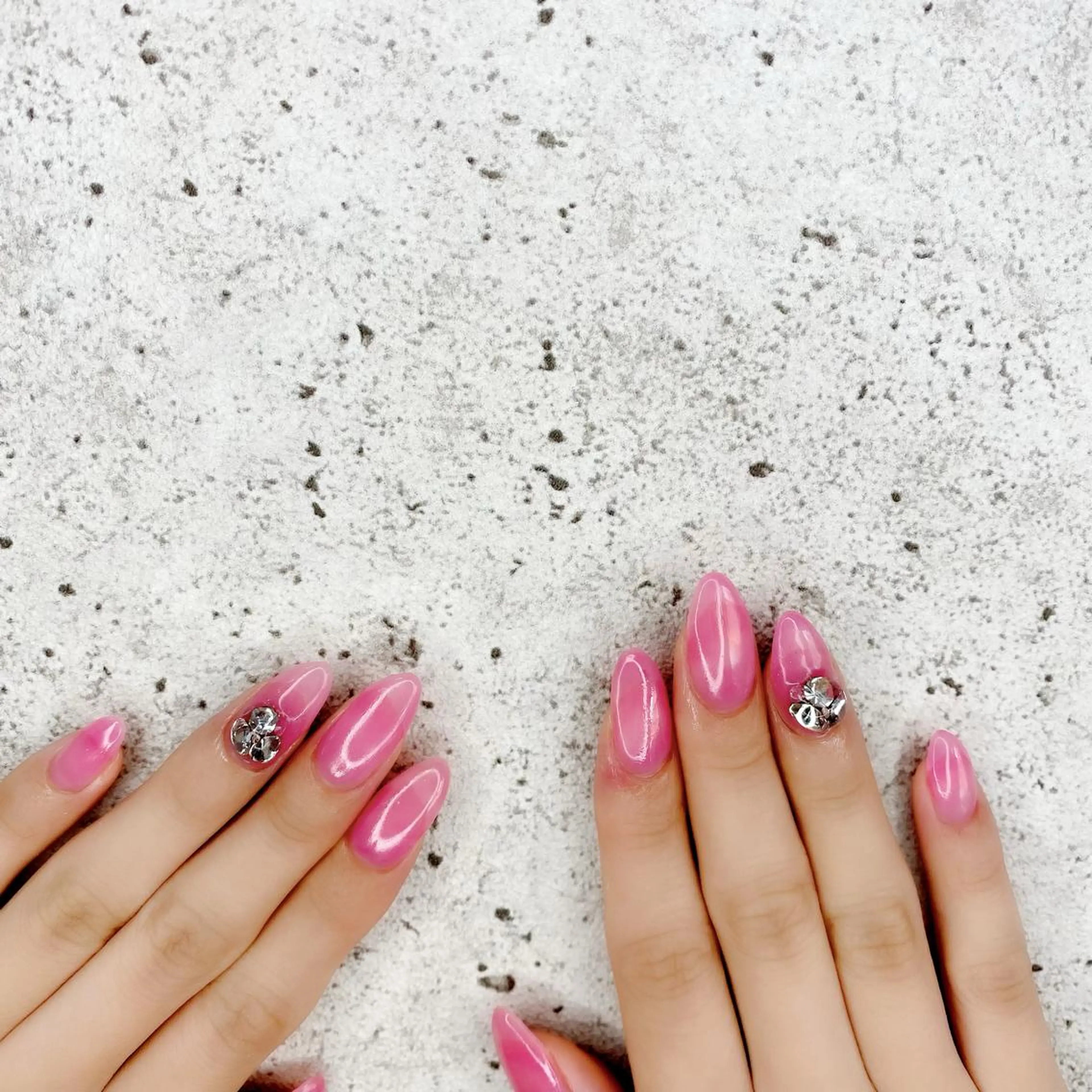 ロング カラー パーマ ヘアアレンジ メンズ キッズ ネイル マツエク・マツパ ピンクカラー カラーマツエク ロング ロングネイル ピンク ハンドネイル Salon Ｋのネイルデザイン